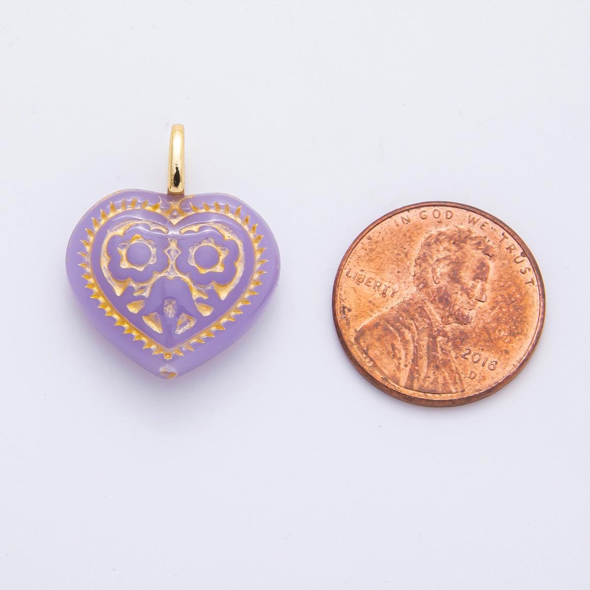 Dainty Colorful dia de los muertos Charm Heart pendant miniature gold skull charm for halloween necklace jewelry supply N-462