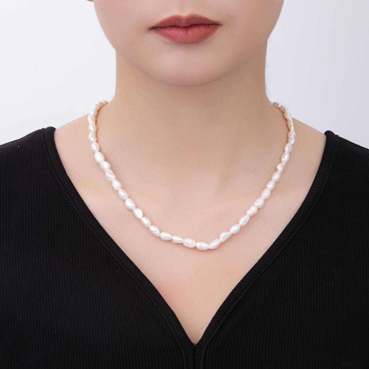 Handmade 5.9mm Natural Freshwater Pearl Necklace 17.1 inch + 2 inch extender WA-3472