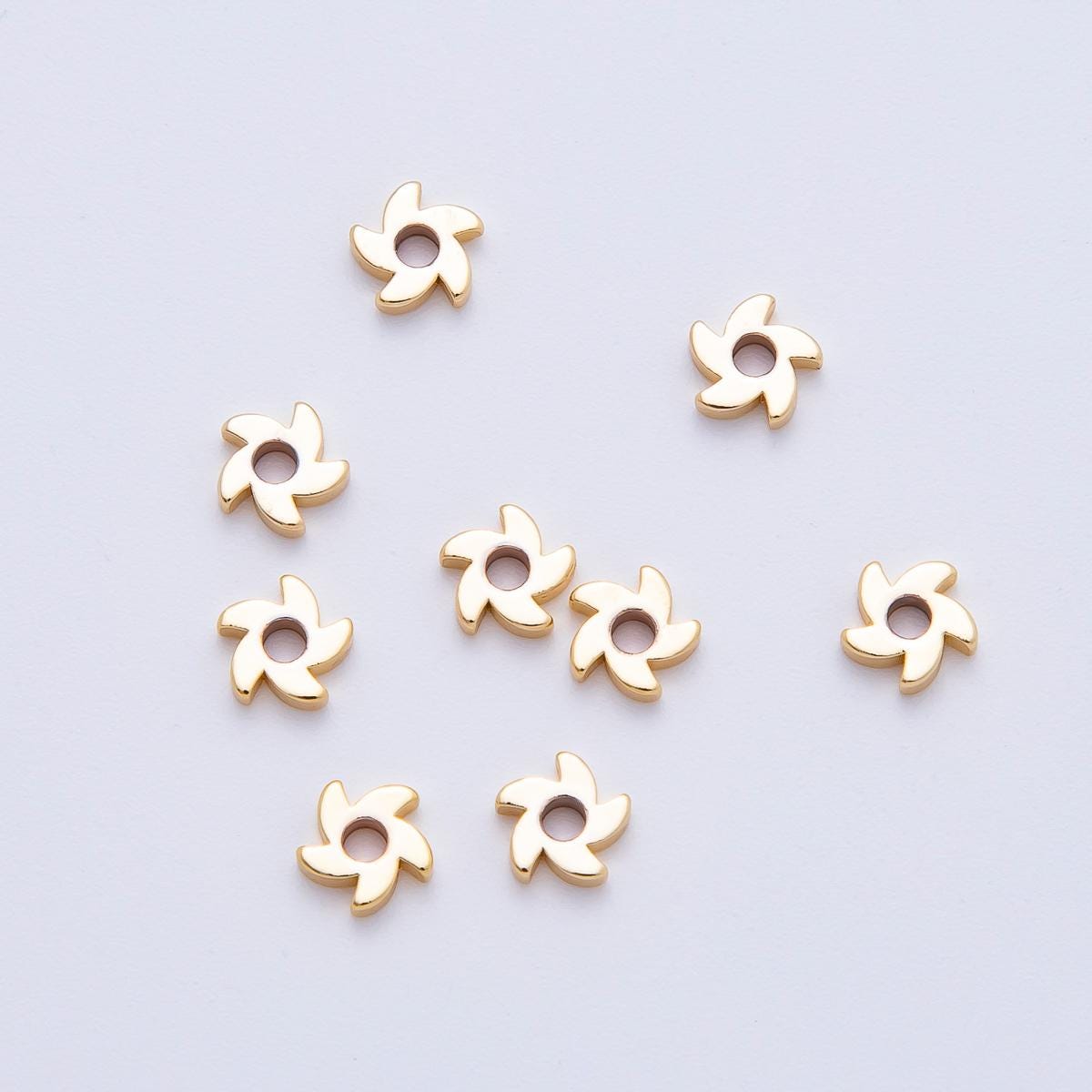 10x 18k gold Filled Tiny Flower Bead spacer 5x5 mm beads AF-1076