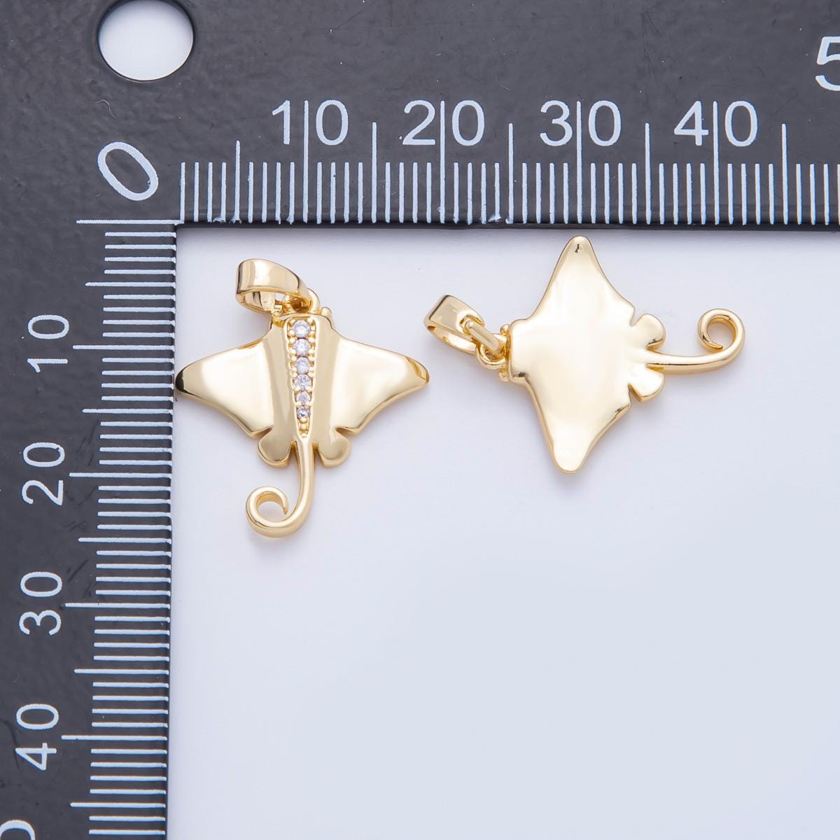Manta Ray Gold Fish Charms18K Gold Filled Pendant CZ Micro Pave Ocean Aquarium Charm Bracelet Necklace for DIY Jewelry Making Supply AF-1105