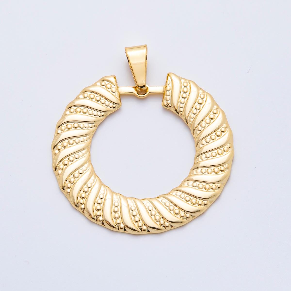 Big Sun Medallion Pendant PVD Gold Stainless Steel Celestial Jewelry Charm for Statement Necklace | P-759