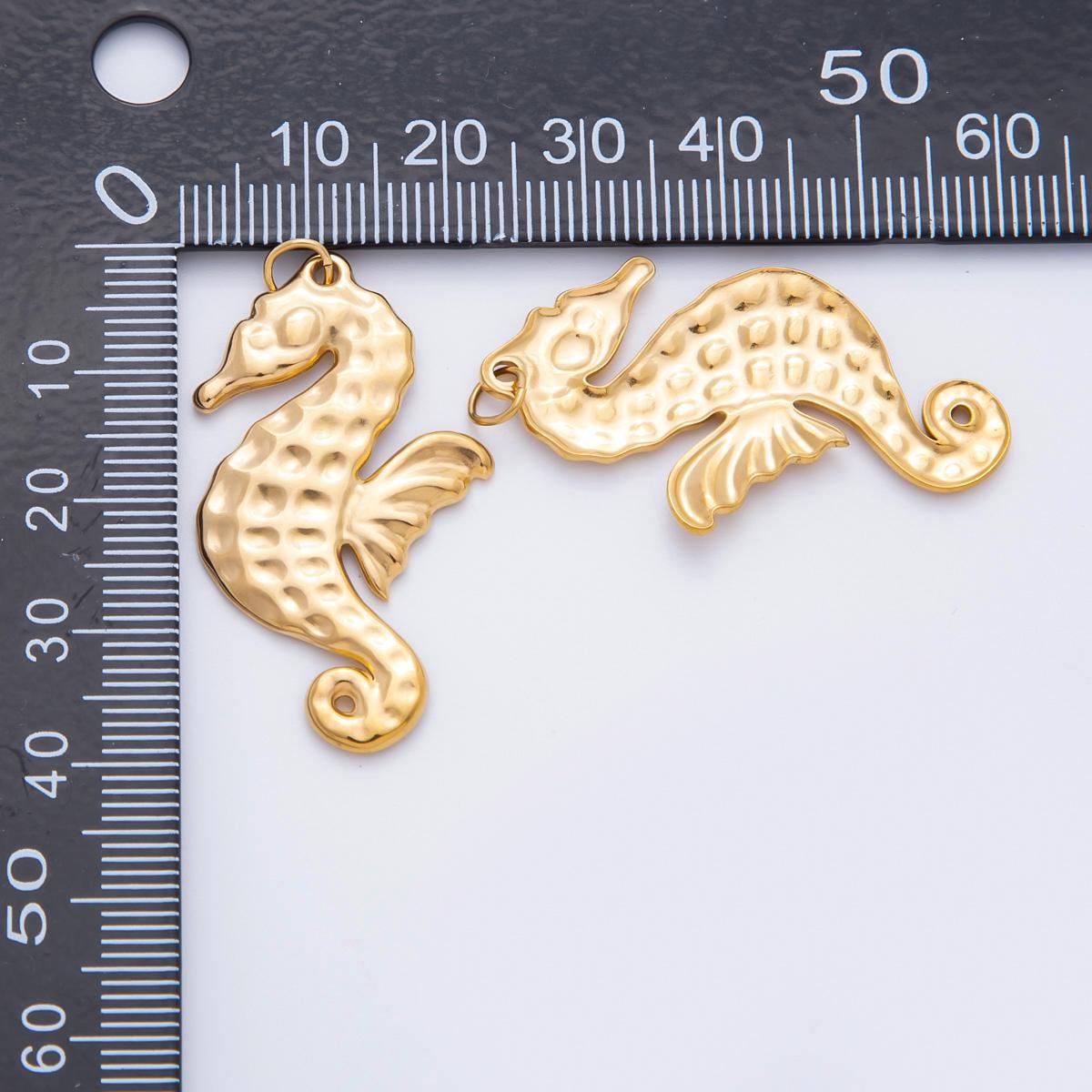 Stainless steel gold Sea Horse Charm necklace pendant Under the Sea Animal charm for Fish Necklace Bracelet Supply AH-949