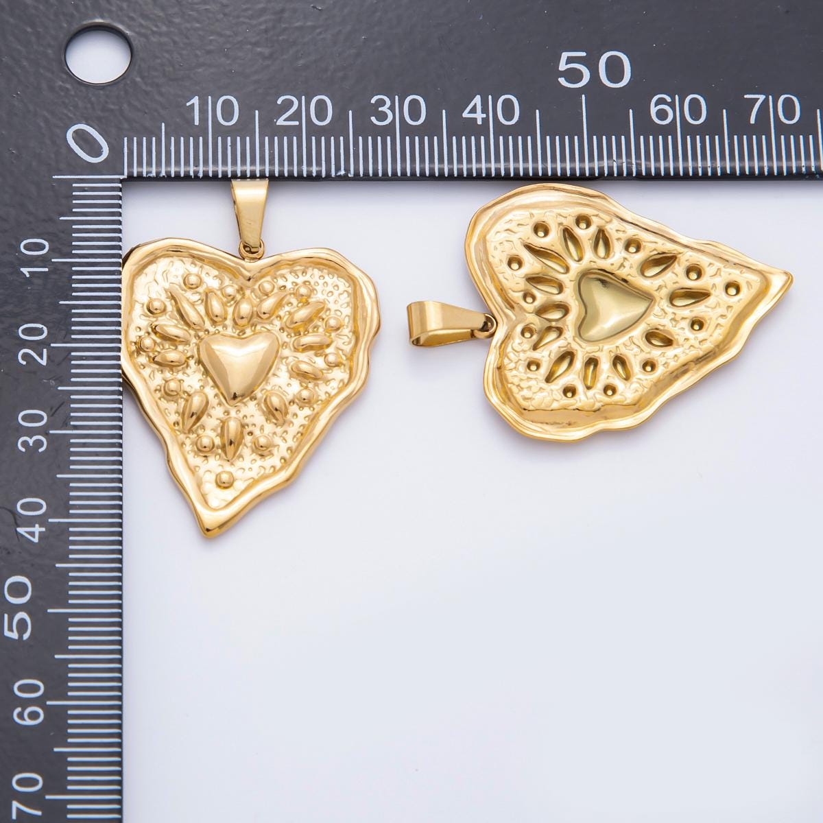 Stainless steel Sunburst Heart Charm Textured Heart Pendant for Necklace Component | P-795
