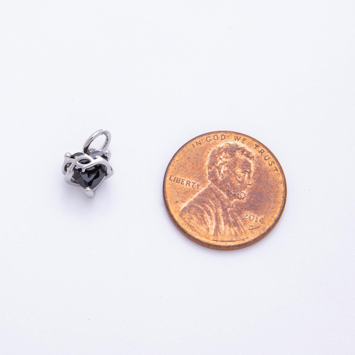Heart CZ Charms Black Crystal Heart Pendant with Vine Design for Jewelry Making Supplies C-707