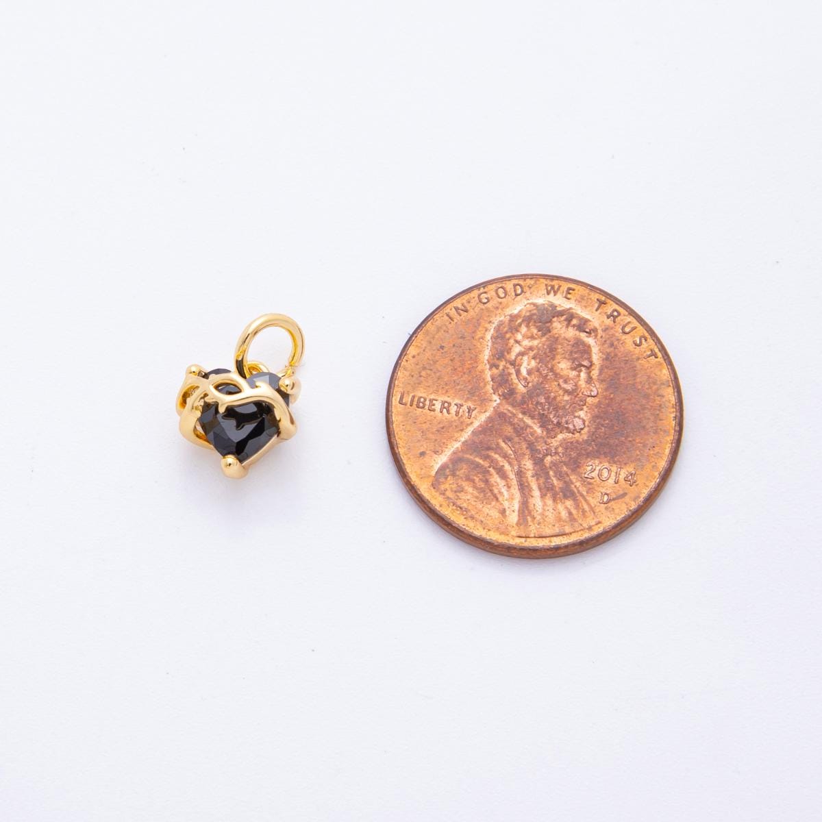 Heart CZ Charms Black Crystal Heart Pendant with Vine Design for Jewelry Making Supplies C-707
