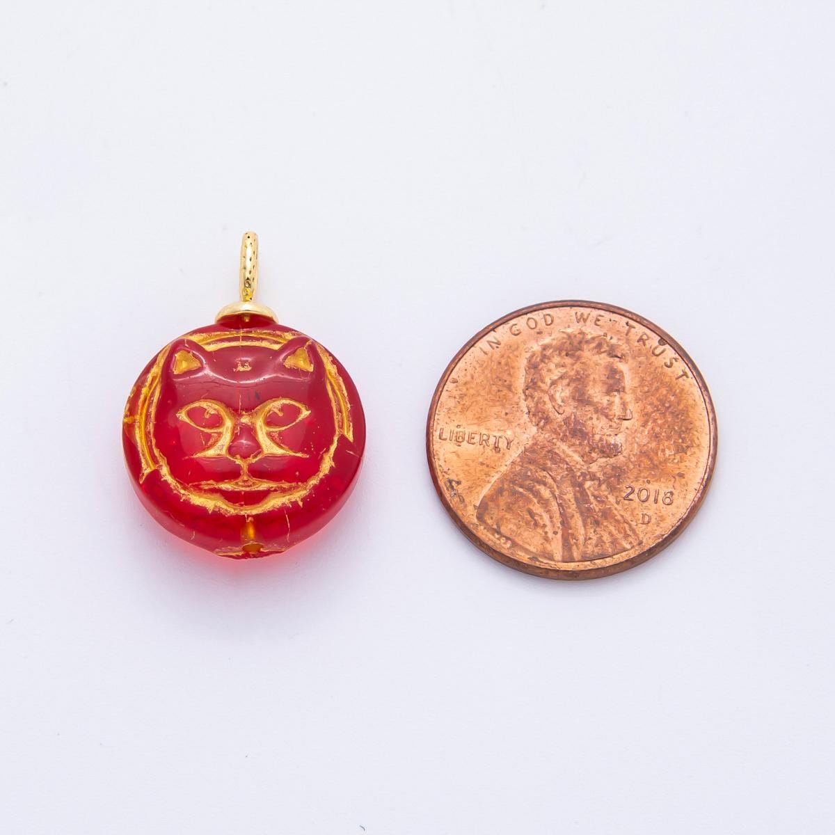 Dainty Colorful Cat Charm Animal pendant miniature gold Kitten charm for Pet necklace jewelry supply N-238