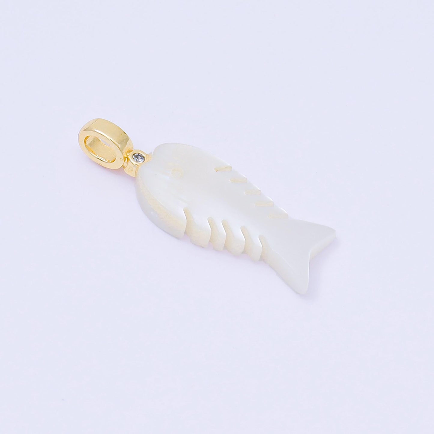 Mini 25mm Natural mother of pearl mop shell fish pendant Charm for Bracelet Necklace Earring Component AF-568