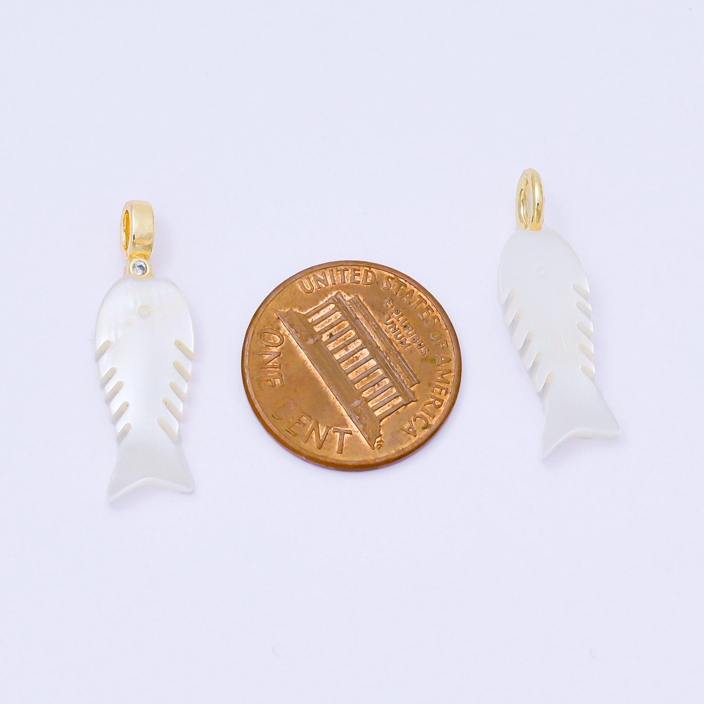 Mini 25mm Natural mother of pearl mop shell fish pendant Charm for Bracelet Necklace Earring Component AF-568