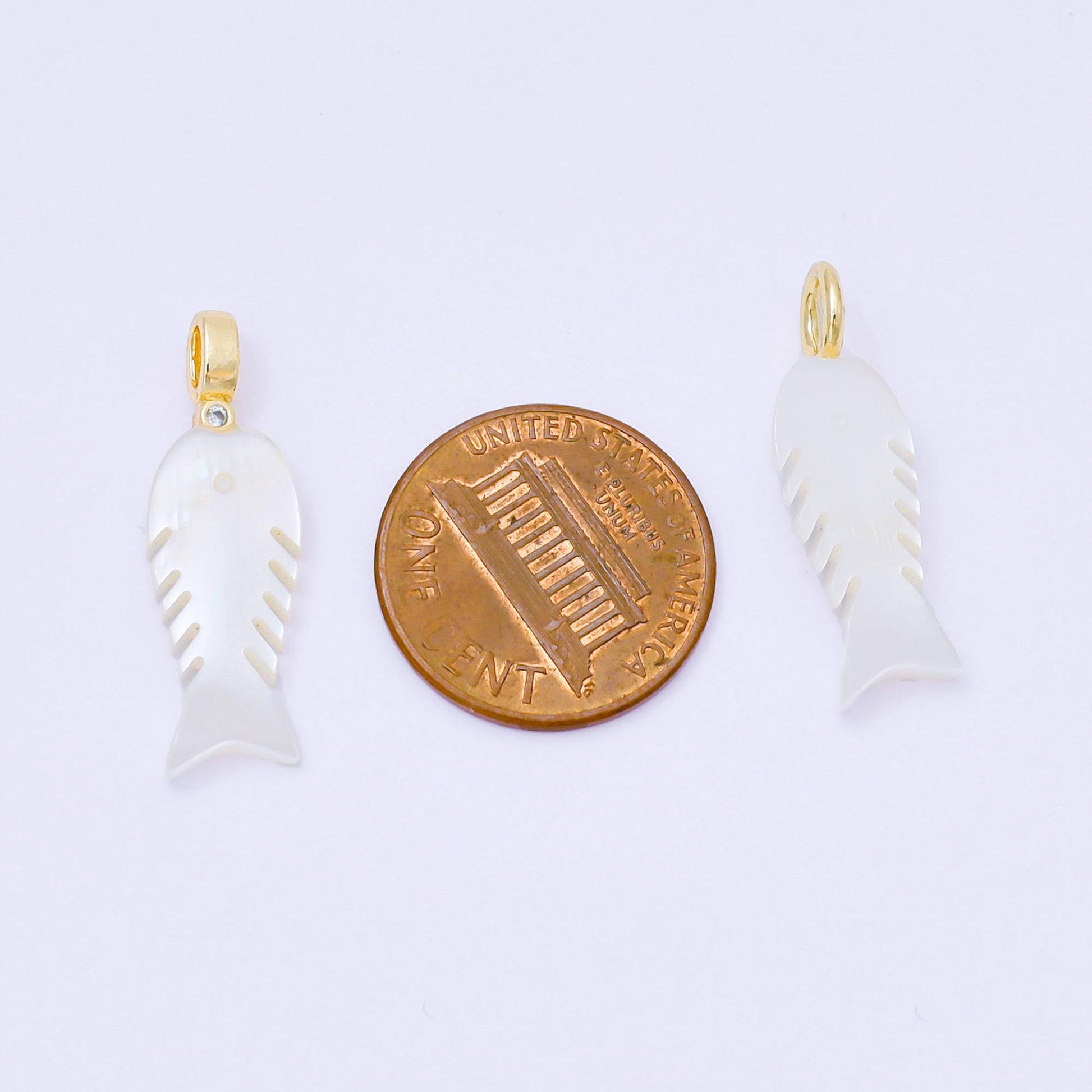 Mini 25mm Natural mother of pearl mop shell fish pendant Charm for Bracelet Necklace Earring Component AF-568