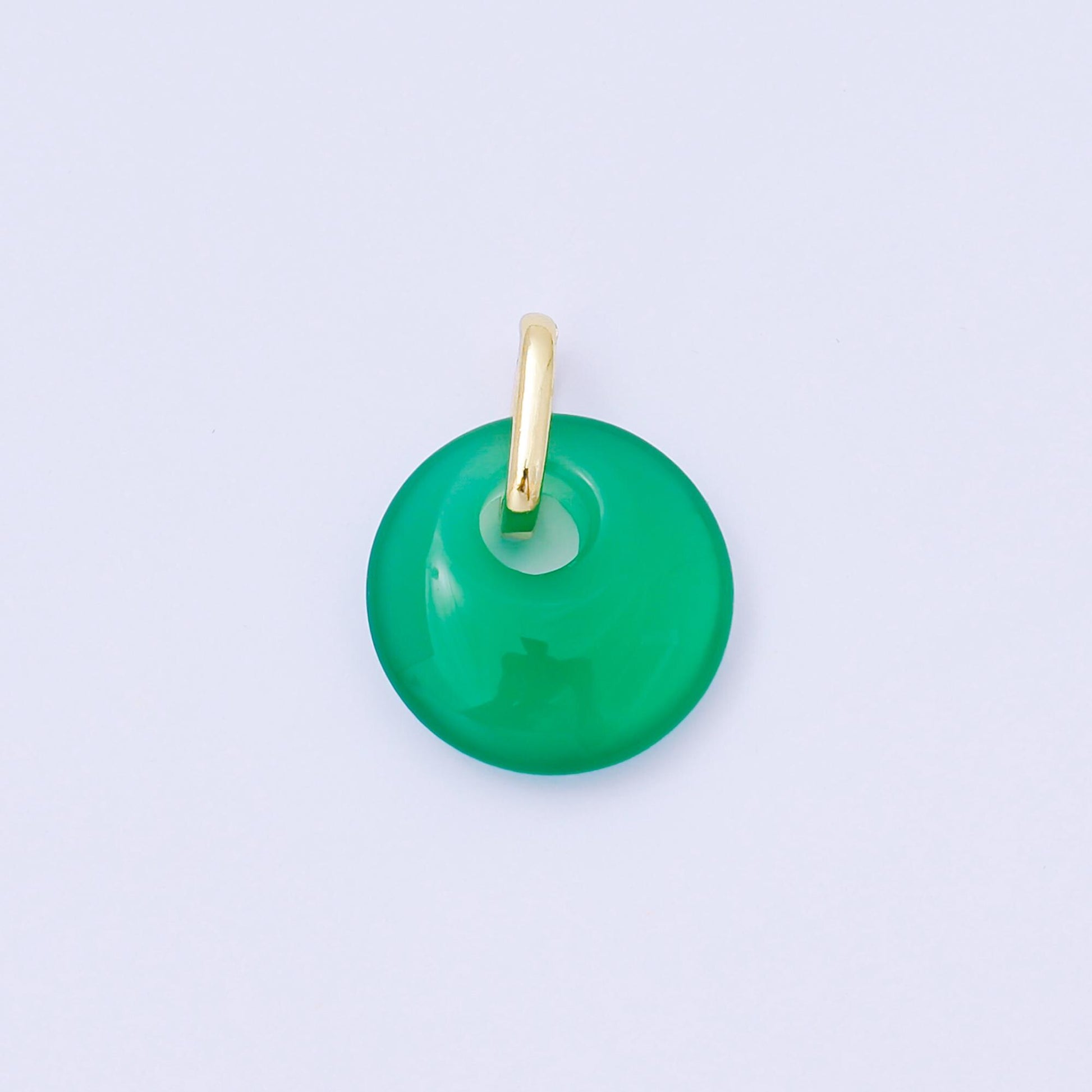 24K Gold Filled 15mm White, Green Agate Gemstone Round Pendant | AA1618