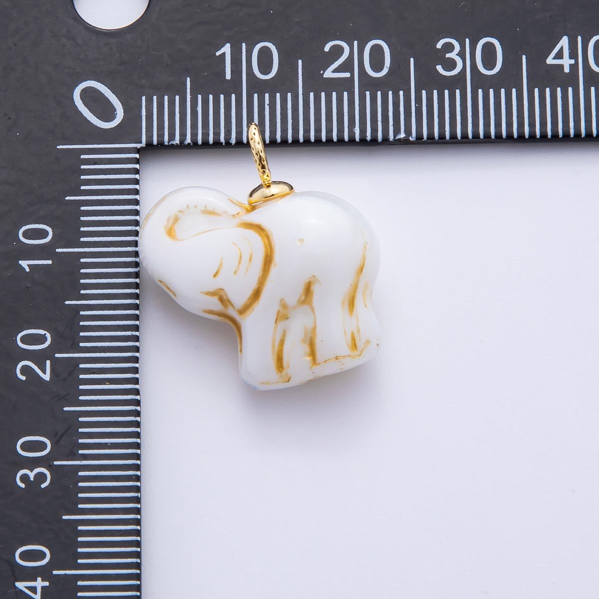 Dainty Czech Glass Beads Elephant Beads Charm Circus Wild Animal Beads Pendant Colorful Dumbo Necklace Bracelet Component E-777