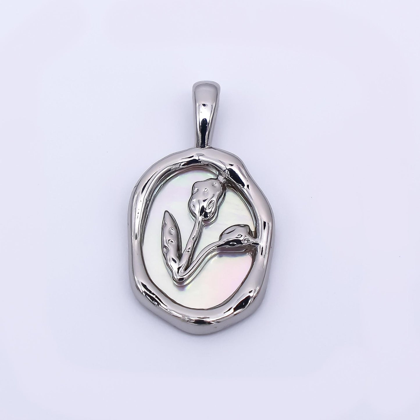 24K Gold Filled 19mm Mother of Pearl Display of Flower Pendant | AH-463