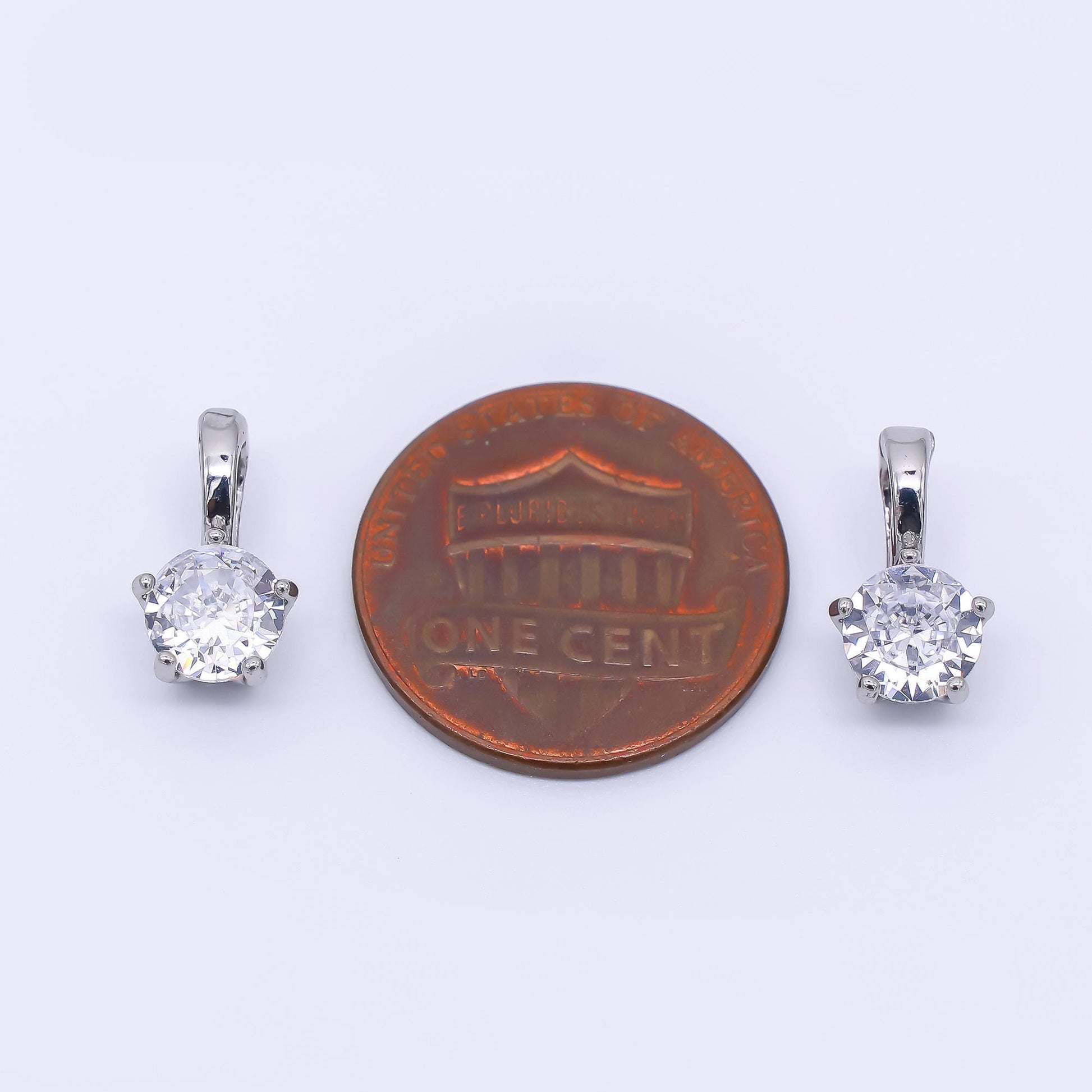 Silver 12mm Round CZ 5-Points Flower Pendant | AH-462