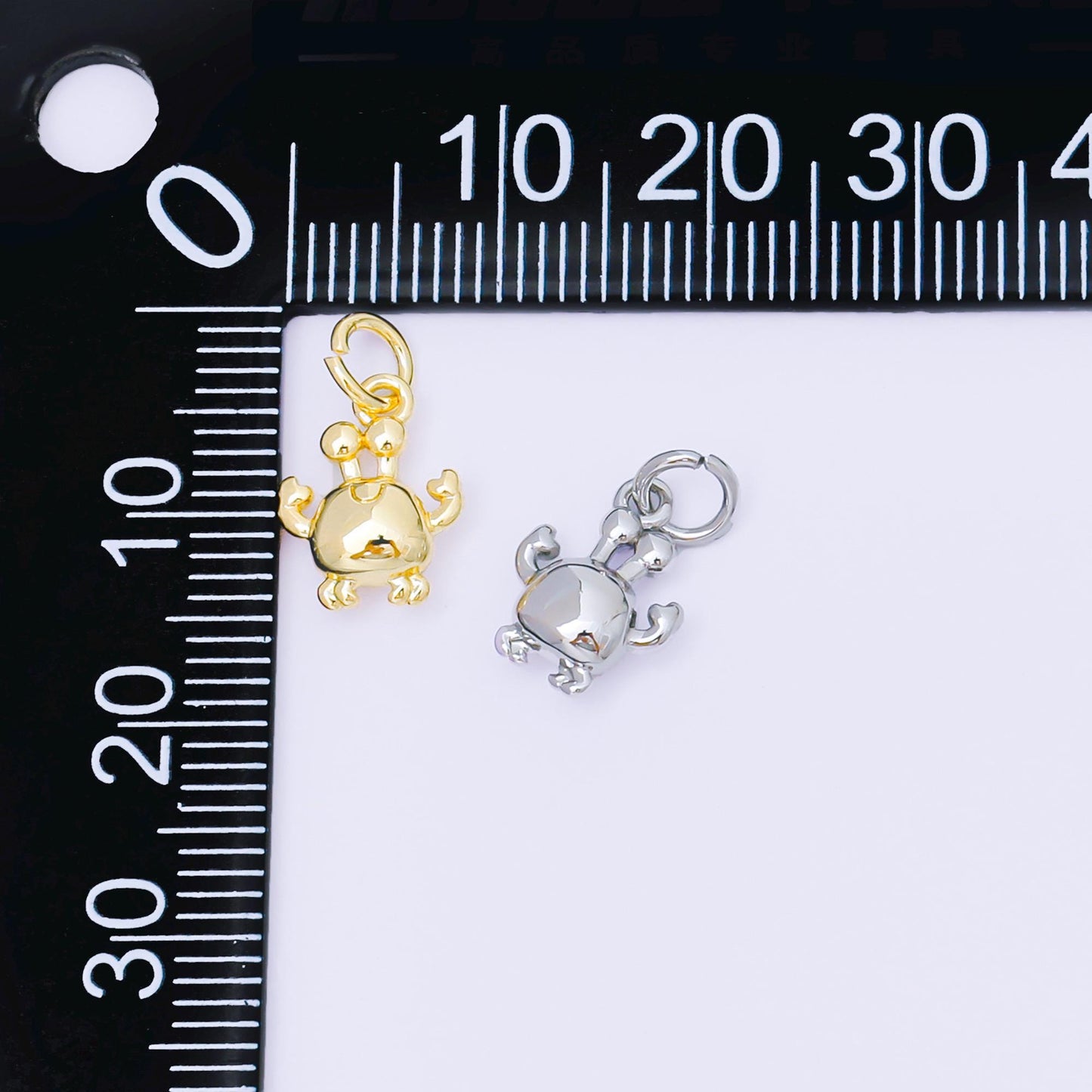 24K Gold Filled 11mm Under the Sea Crab Character Charm in Gold & Silver | AF1256