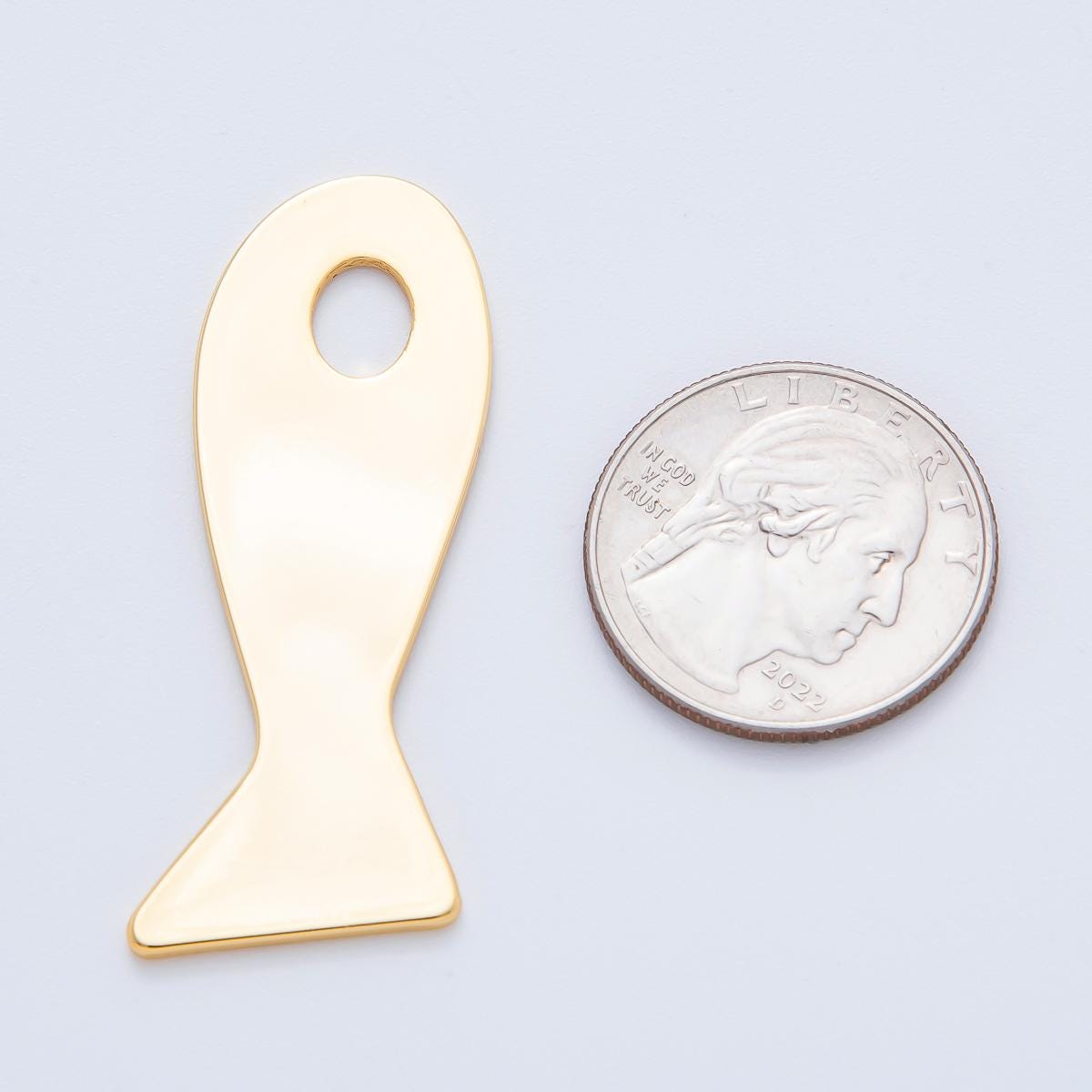 Long Flat Baby Fish Pendant for Cord Necklace Fish Charm Under the Sea Ocean Life 18k Gold Filled Jewelry Supply N-1251