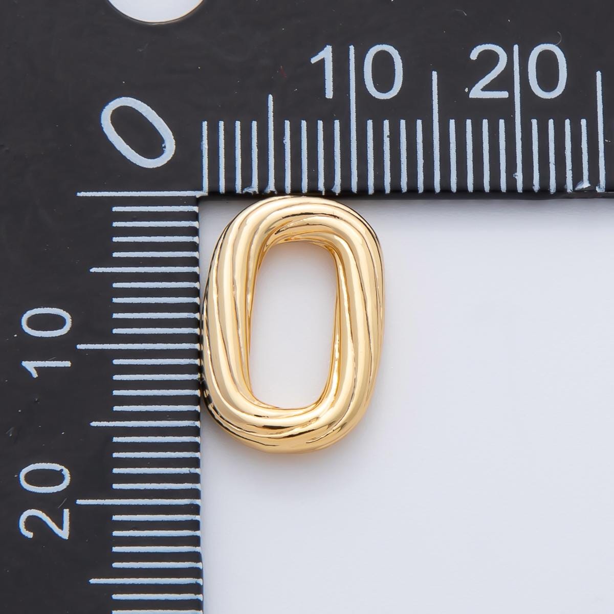 Dainty Rope Oval Oblong charm 18k gold filled Oval link connector | Z-1412