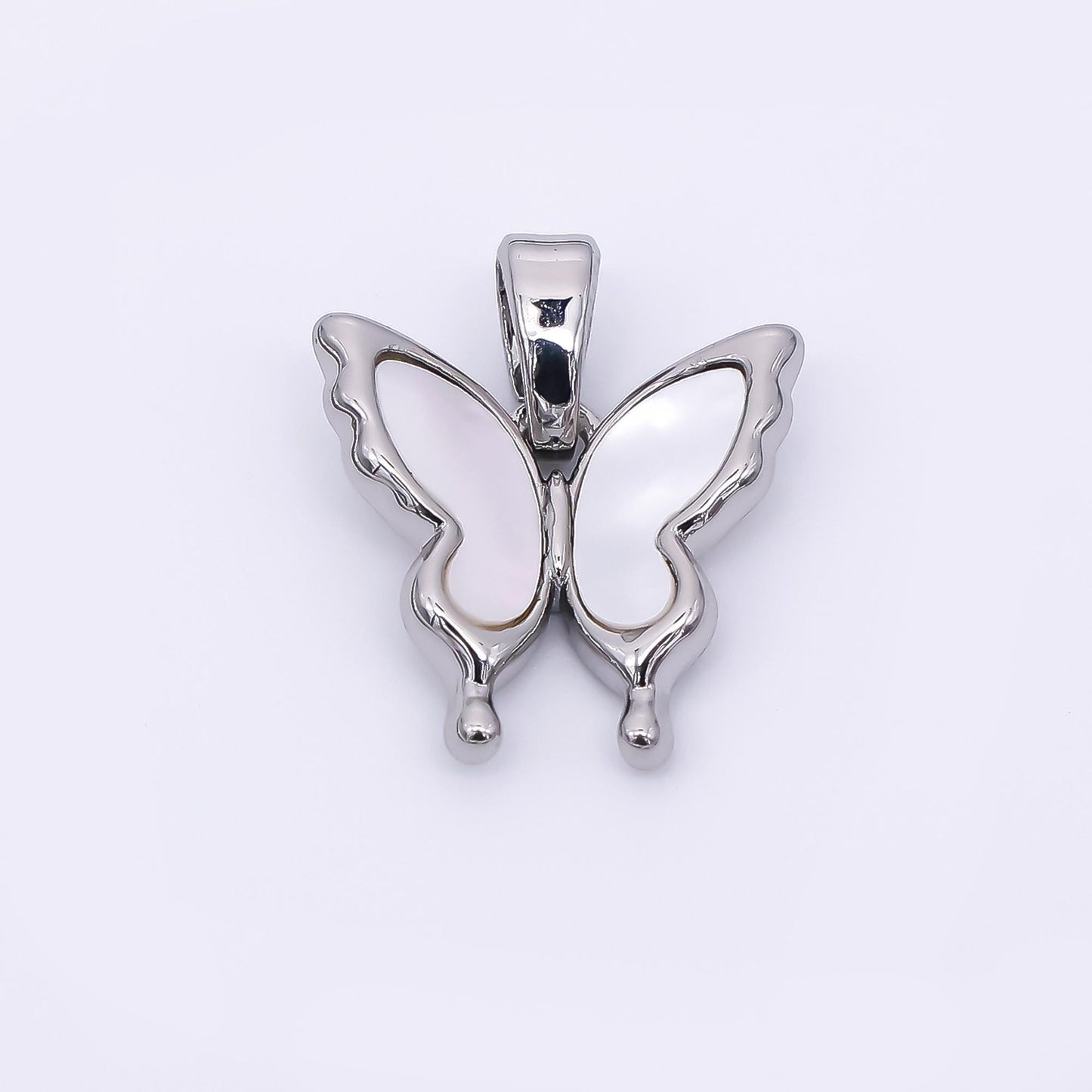24K Gold Filled 20mm Mother of Pearl Delicate Butterfly Animal Pendant in Gold & Silver | AA-1570
