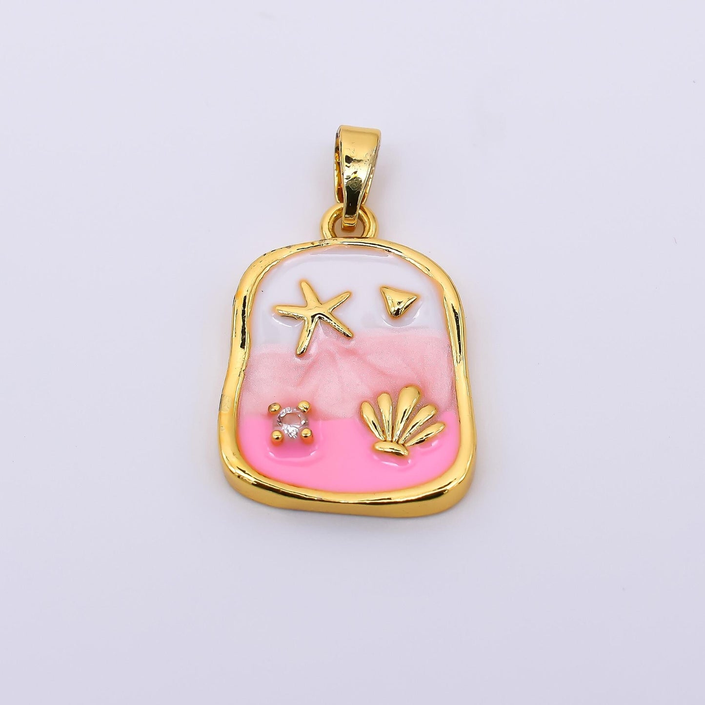24K Gold Filled 19.5mm Round CZ Enamel Art Beach Theme Starfish with Seashell Pendant in Purple & Pink | AH-510