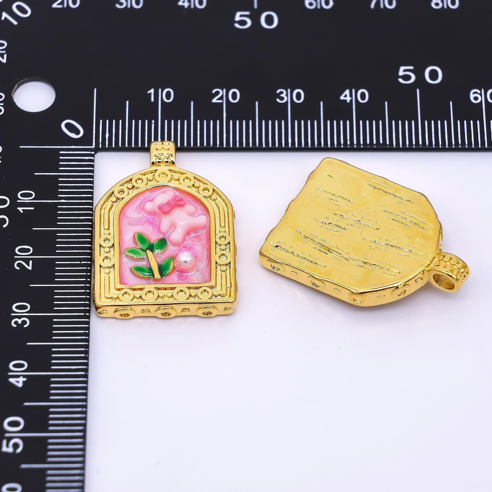 Gold Stainless Steel 30mm Hand-Painted Enamel Teddy Bear and Shell Pearl Pendant in Pink & Green | P663
