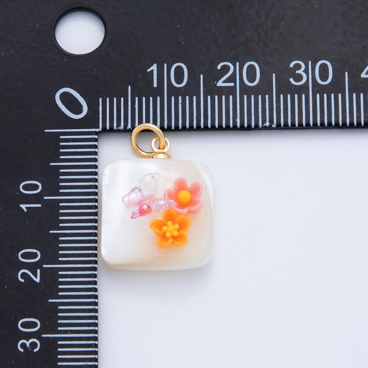Shell pearl pendant Rectangle pearl with Flower for bracelets necklace jewelry orange, purple, green, blue Floral AF-1377