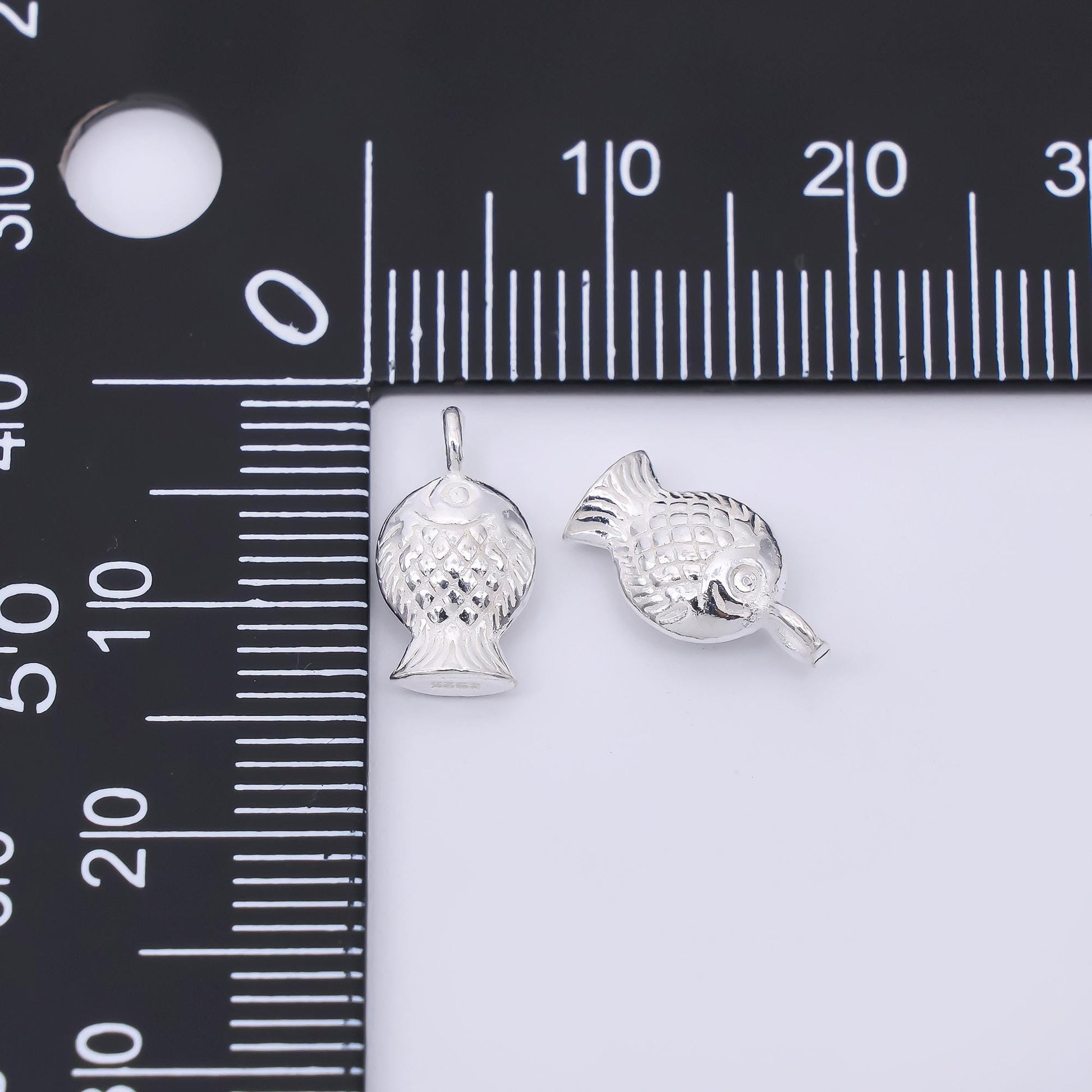 Mini S925 sterling silver Fish Charm Under The Sea pendant | SL-687