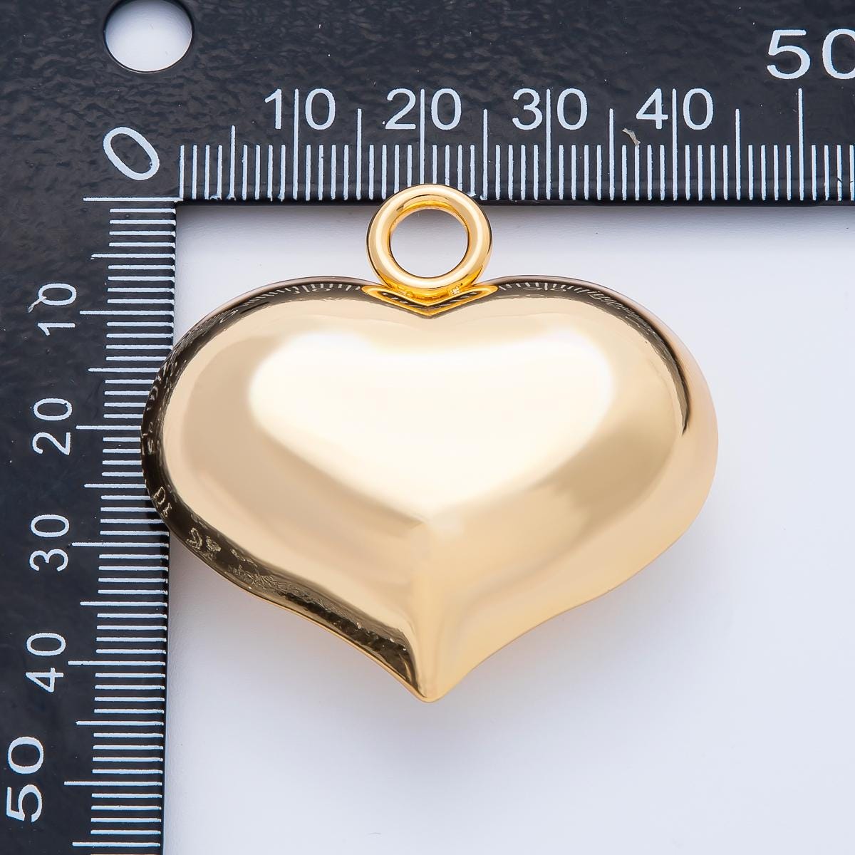 Chubby Modern Gold Heart Shape Pendant Charm Necklace Jewelry Supply DIY Jewelry Findings in 18k Gold Filled Pendant J-859