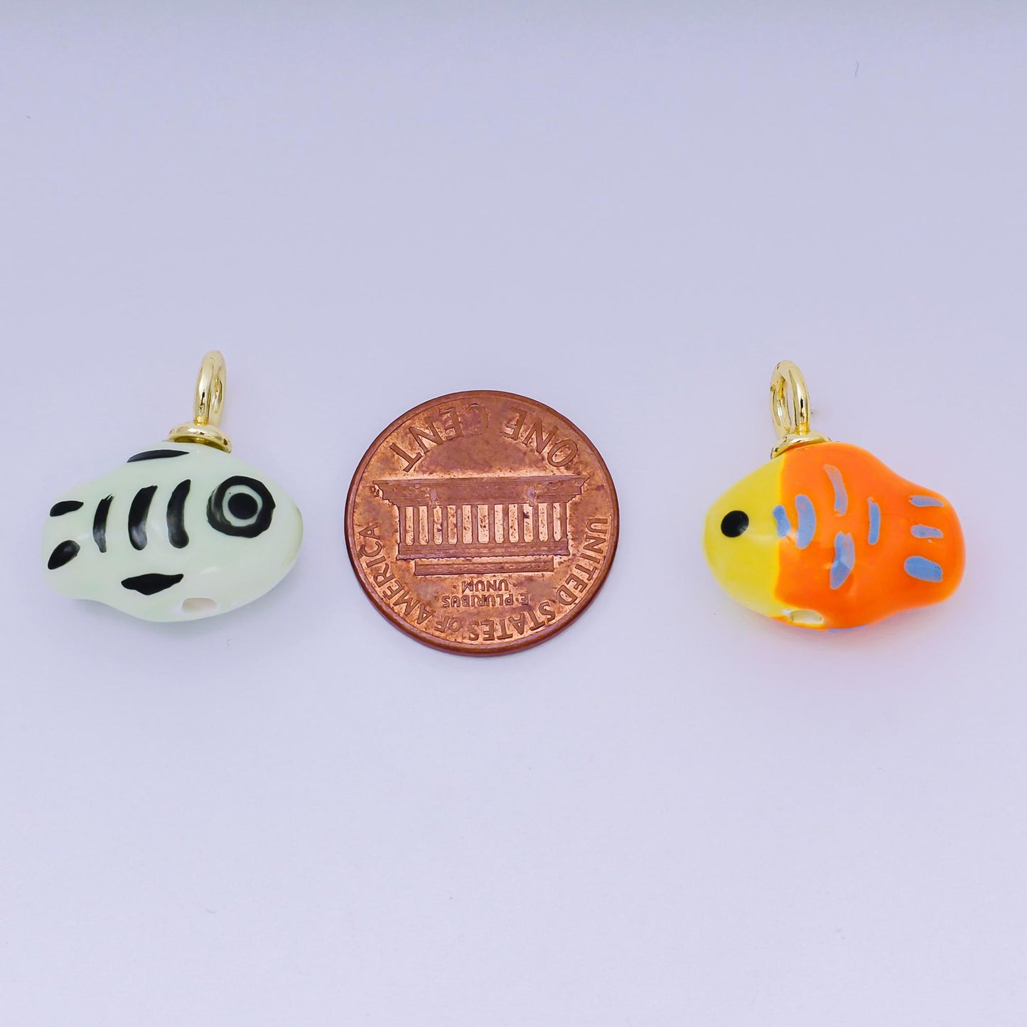 24K Gold Filled 20mm Ceramic Art Under The Sea Fish Animal Charm in Teal, Green & Yellow | AF-1261