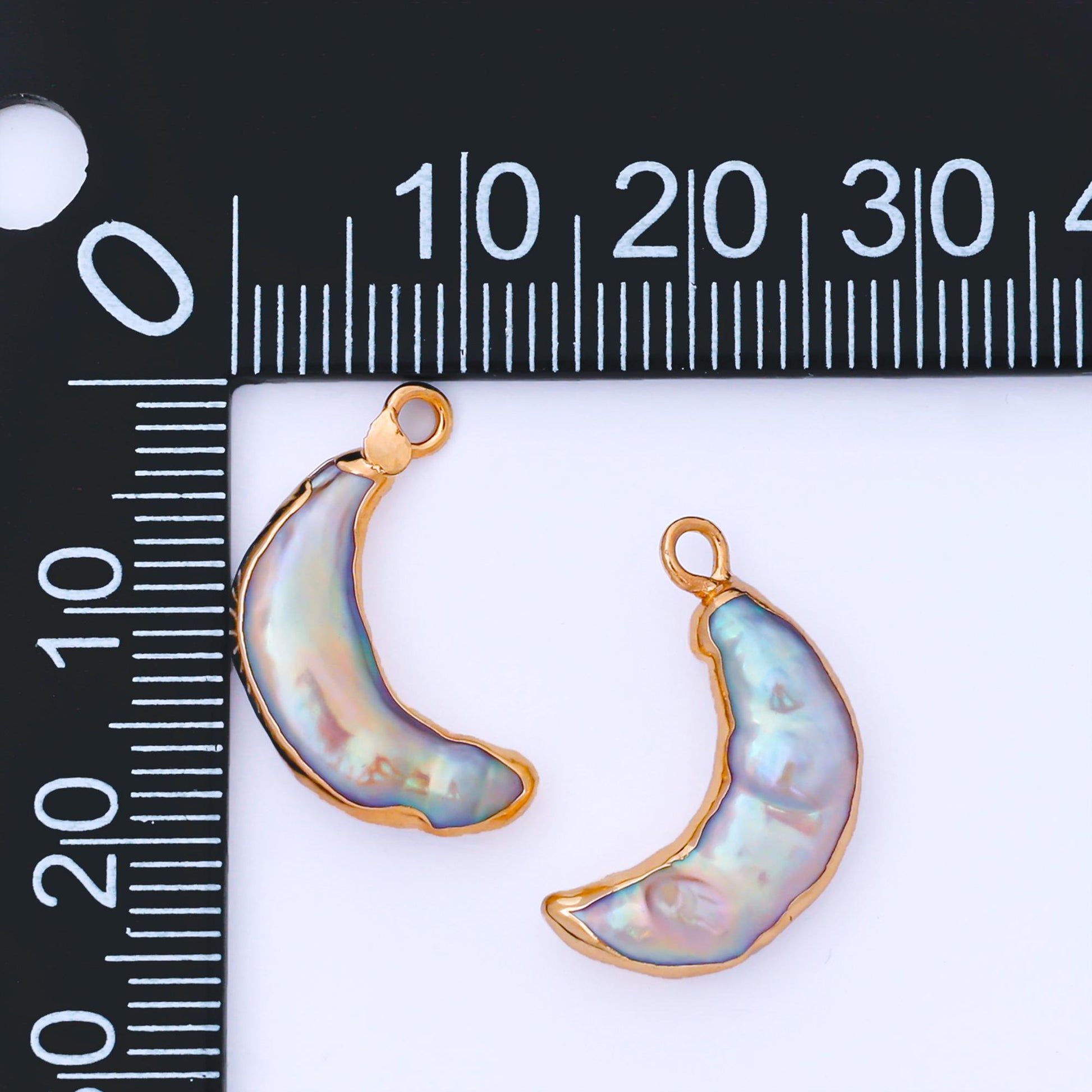 1x Mini Freeform Crescent Moon Freshwater Pearl Gold Coated Add-On Charm for Bracelet Necklace Bracelet Earring Component AF-575