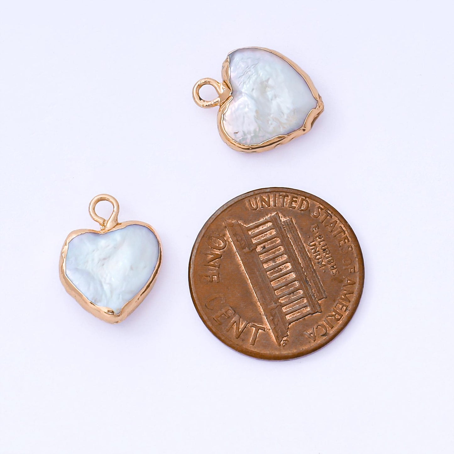 1x Mini Freeform Heart Freshwater Pearl Gold Plated Rim Add-On Charm for Bracelet Necklace Bracelet Earring Component AF-573