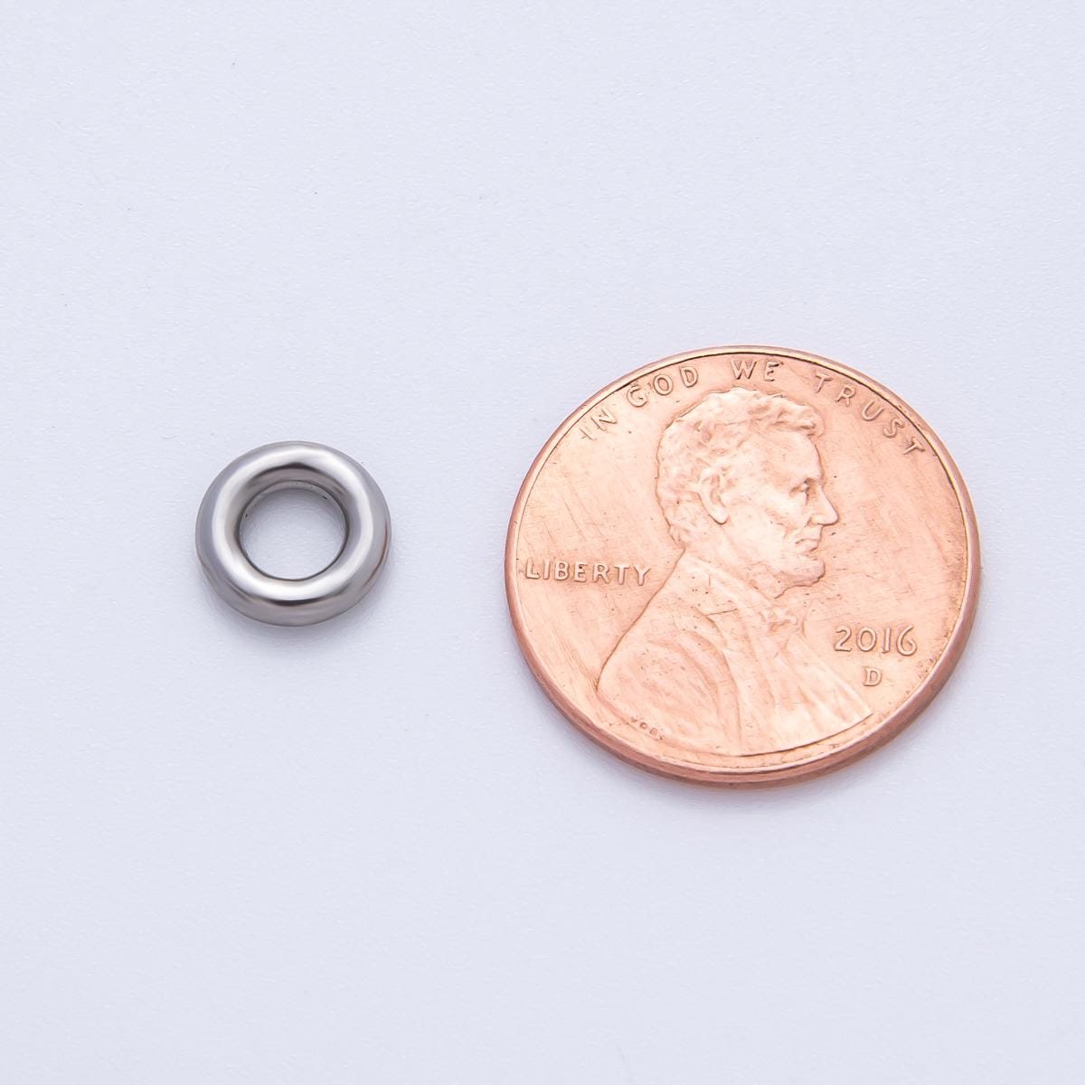 Gold 8mm Open Puffy Circle Spacer Bead in Gold & Silver 10 pcs | B202