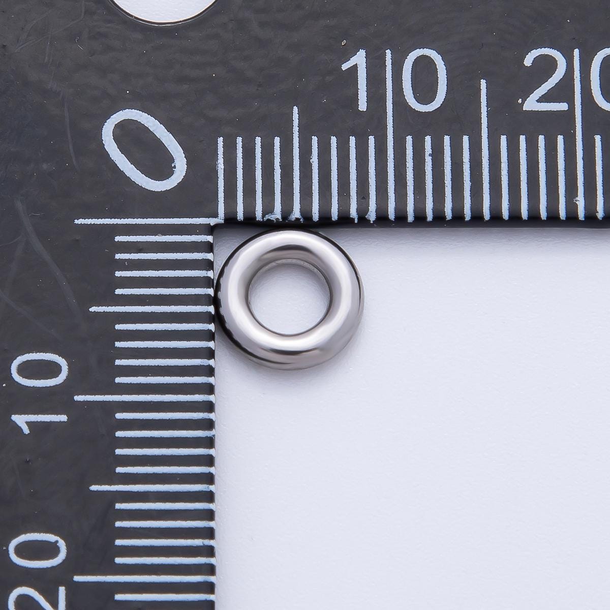 Gold 8mm Open Puffy Circle Spacer Bead in Gold & Silver 10 pcs | B202