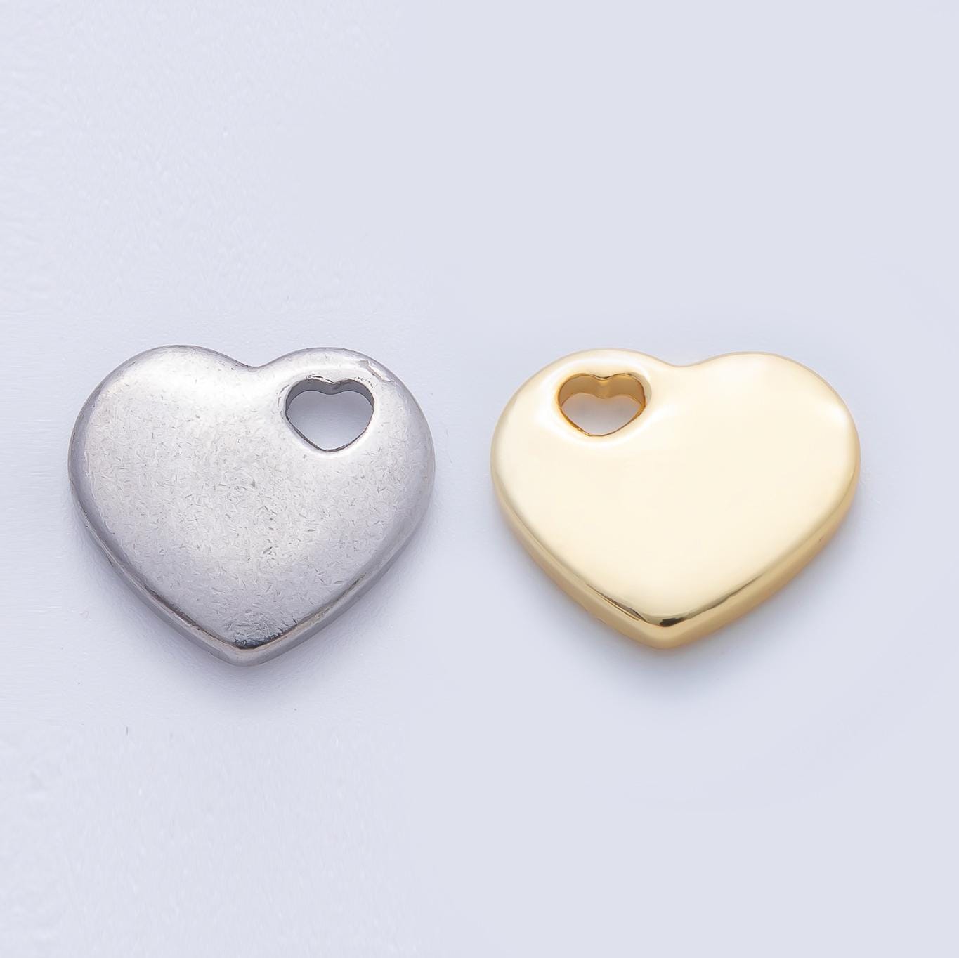 18K Gold Plated 16mm Heart-Shaped Open Loop Heart Beads | B290