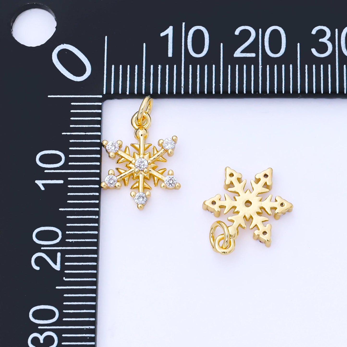 Mini Gold Filled Winter Cubic Snow Flake Charm Small Silver Snow Flake Pendant AF1546