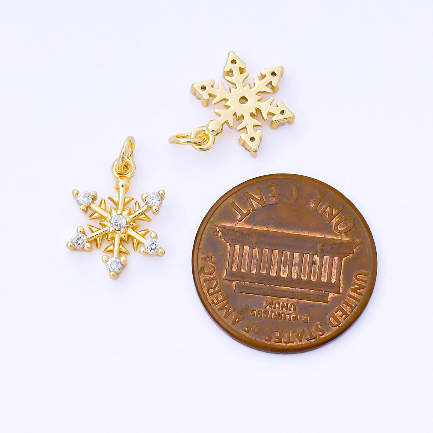 Mini Gold Filled Winter Cubic Snow Flake Charm Small Silver Snow Flake Pendant AF1546