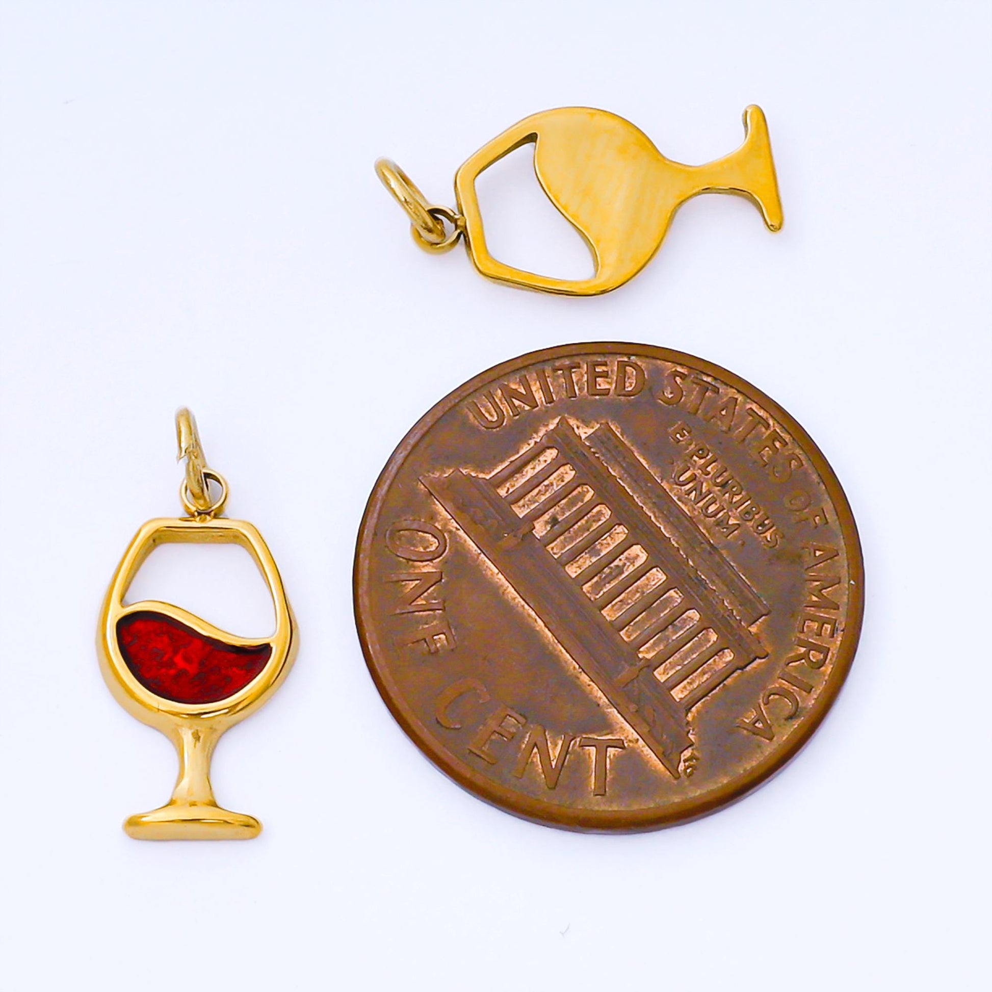 14mm Mini Red Wine Glass Charm Mini Glass 24k PVD Gold Plated Goblet Charm DIY Bracelet Necklace Jewelry Making Findings Supply | J534