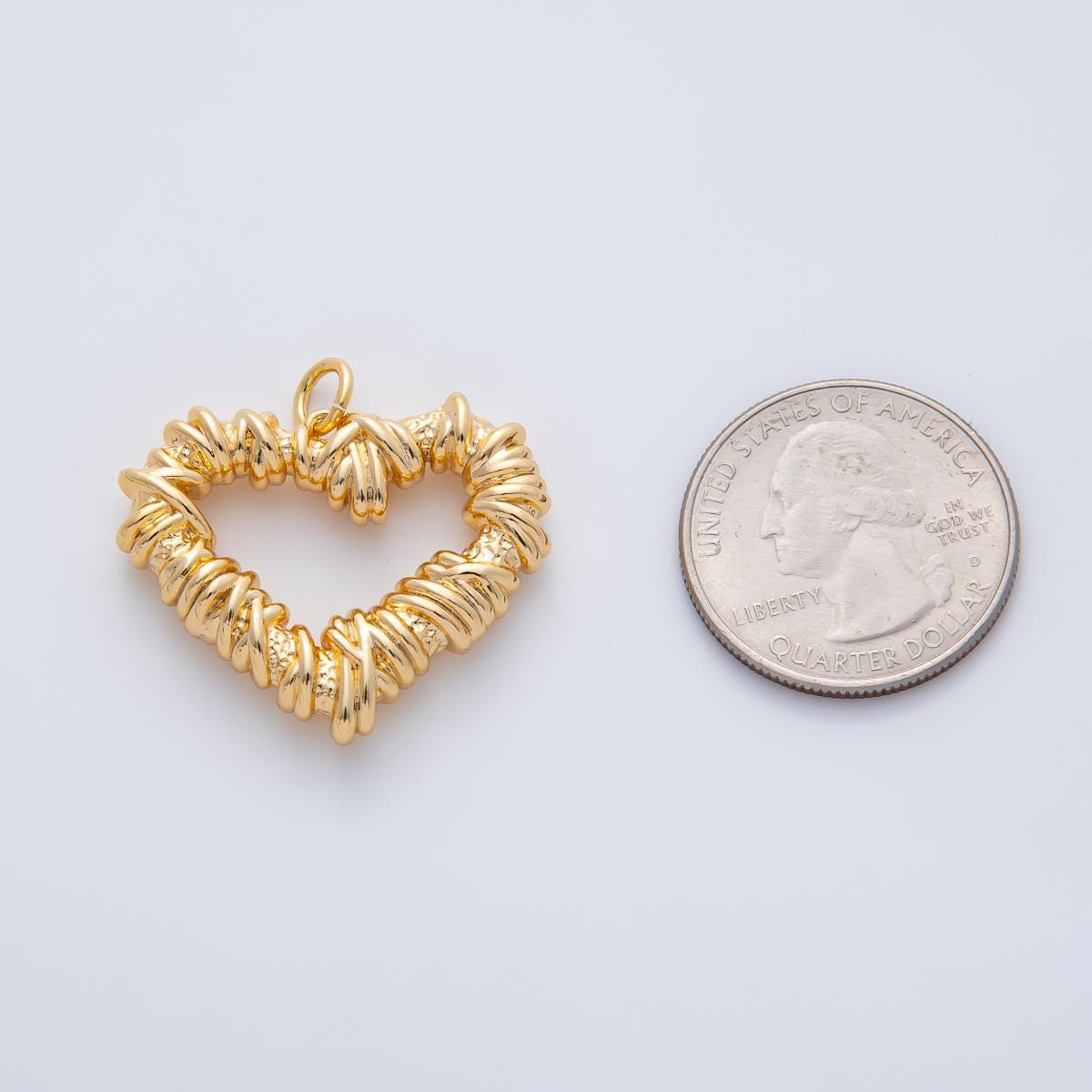 18K Gold Filled 25mm Hammered Knot Open Heart Charm | AF1411