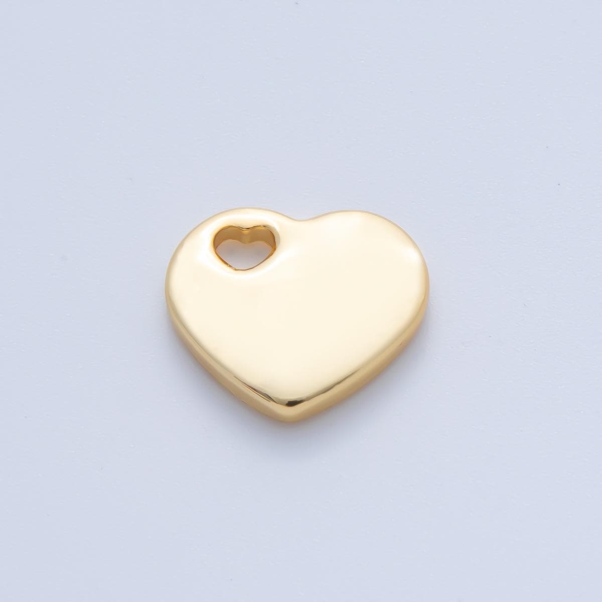 18K Gold Plated 16mm Heart-Shaped Open Loop Heart Beads | B290