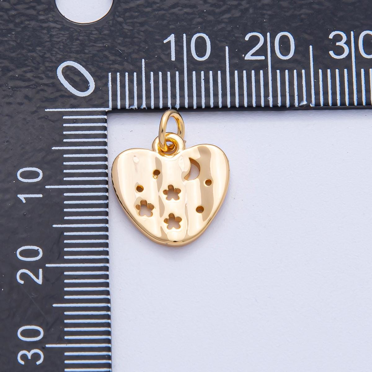 18k Gold Filled 14.3mm Dreamy Puffy Heart Charm Cutout Flower and Moon Pendant DIY Jewelry Supply Finding Necklace Bracelet Design | AK-013