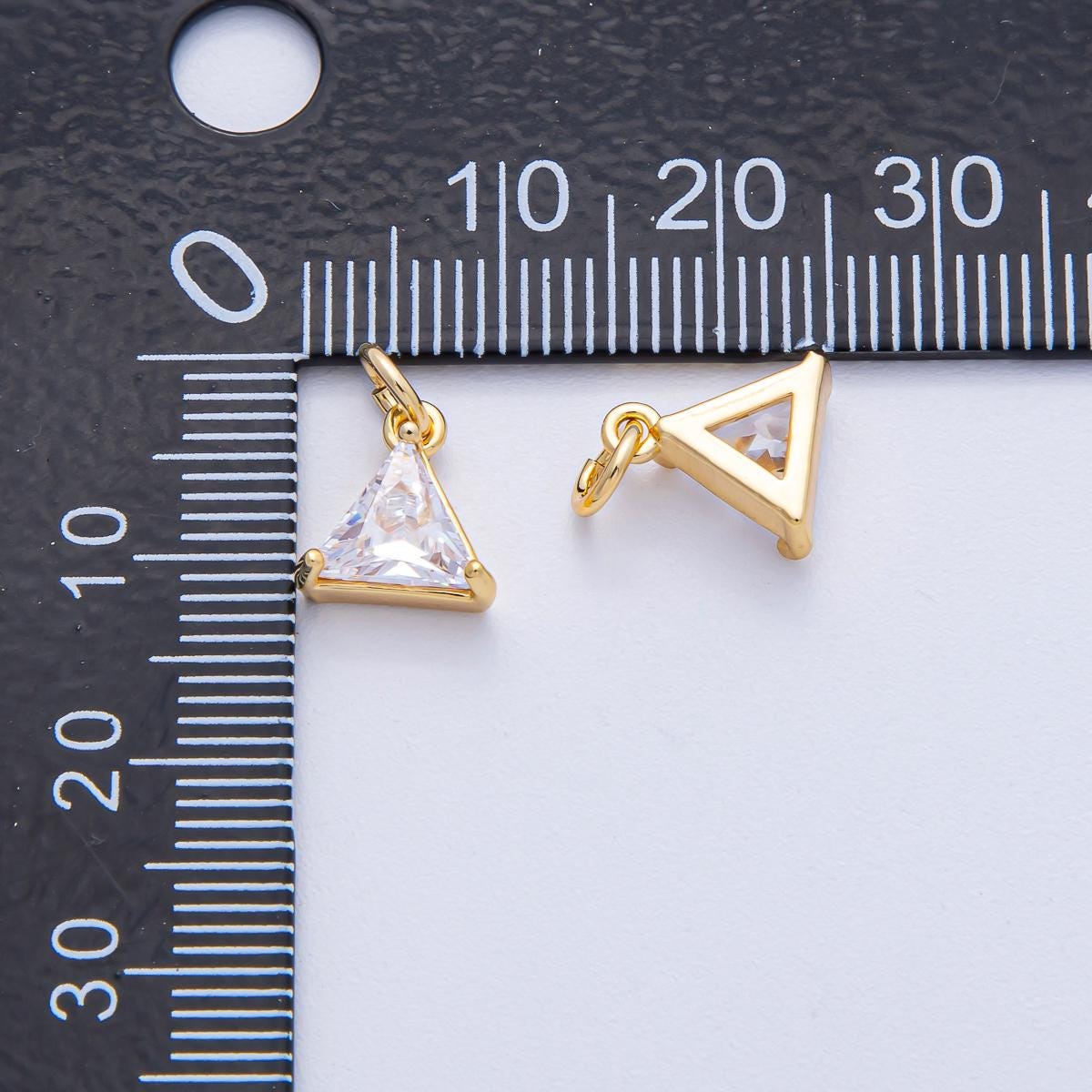 18k Gold Filled 10mm Clear CZ Crystal Charm Triangle Mini Luxury Finding DIY Jewelry Supply for Custom Necklace Bracelet | AK-028