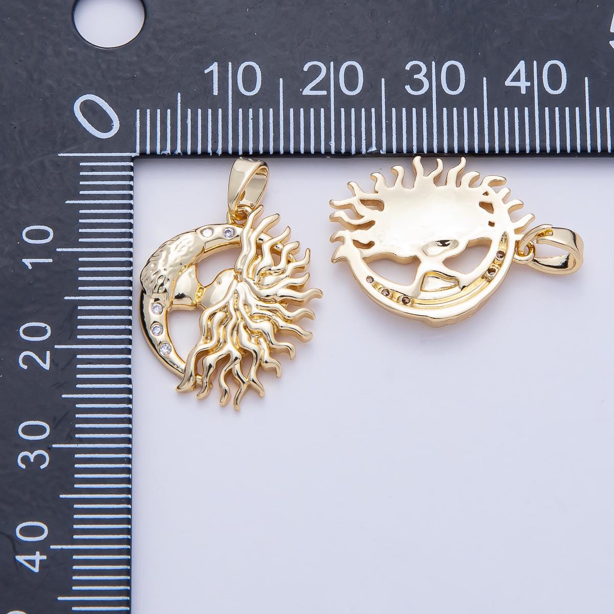 18K Gold Filled 20.4mm Celestial Crescent Moon Sun Rays Pendant Charm Necklace Dainty Celestial Design DIY Jewelry Gift Idea | AF1181