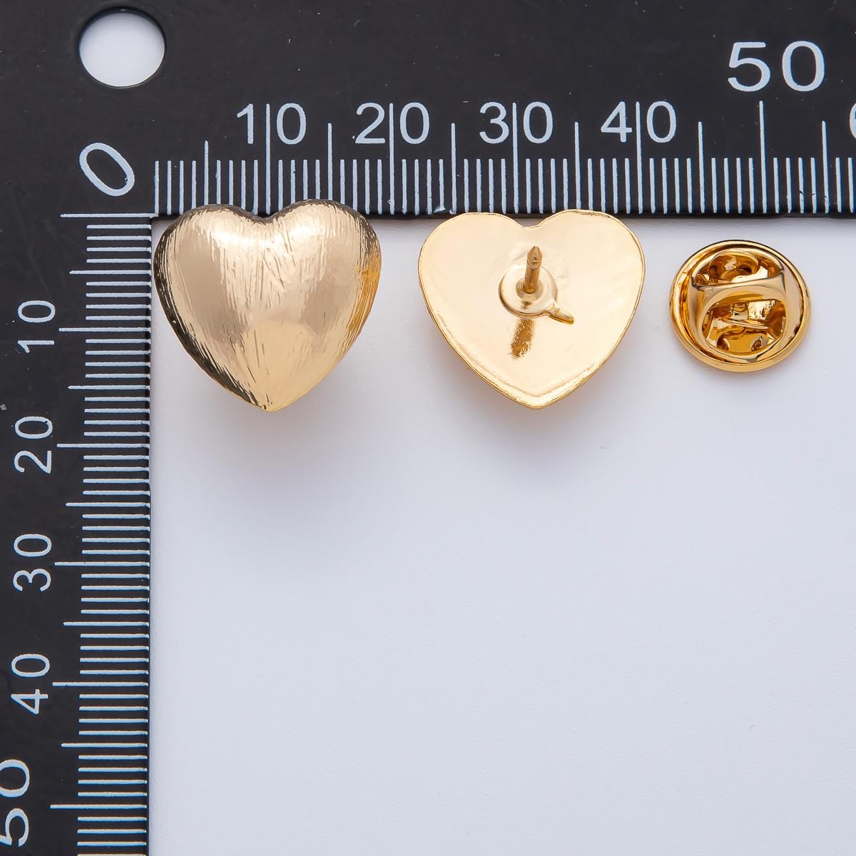 18K Gold Filled Line 18mm Textured Chubby Heart Pin Brooch Finding Dainty Love Pin for Jackets Bags DIY Jewelry or Accessories Gift | Z1478