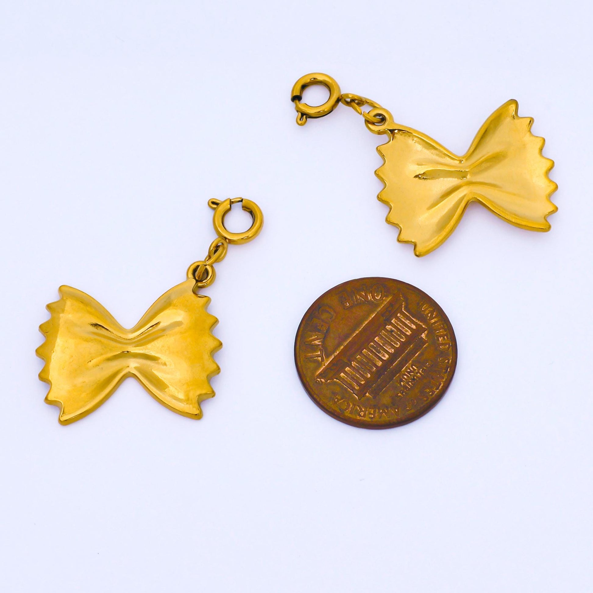 24k Shiny Gold Bow Charm 21.6mm Bow Tie Pasta Pendant Ribbon Trendy Minimal Interchangeable DIY Jewelry Supply for Necklace Bracelet | J591