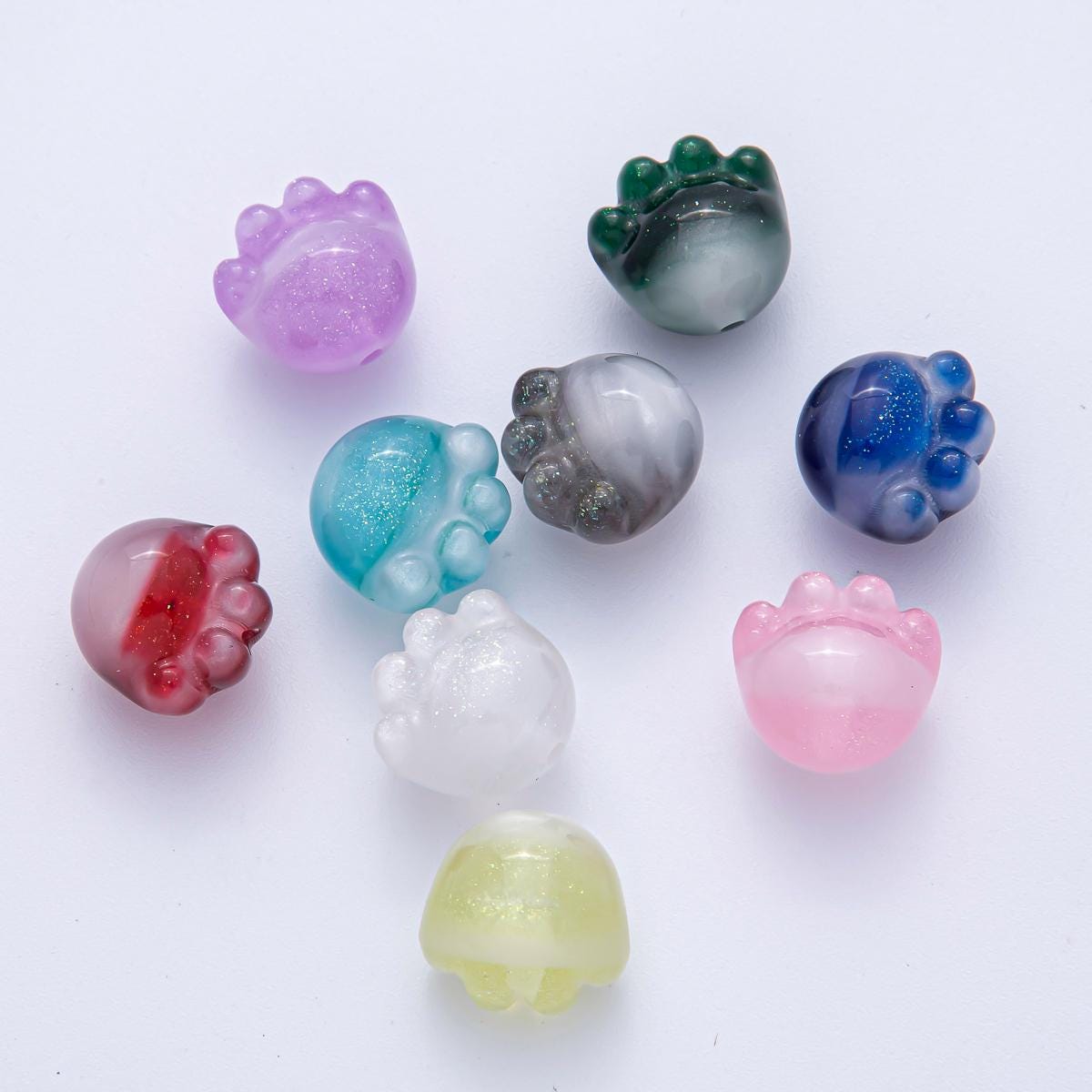 15.7mm Grey, Red, Blue, Green, Pink, White, Purple Glitter Resin Paw Print Pet Animal Bead Make Your Own DIY Jewelry Supply | B653