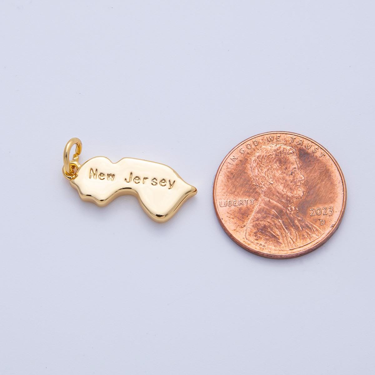 18K Gold Filled United States of America Individual State Map Charm in Gold for Necklaces Minimalist Jewelry Making Supplies | AK064