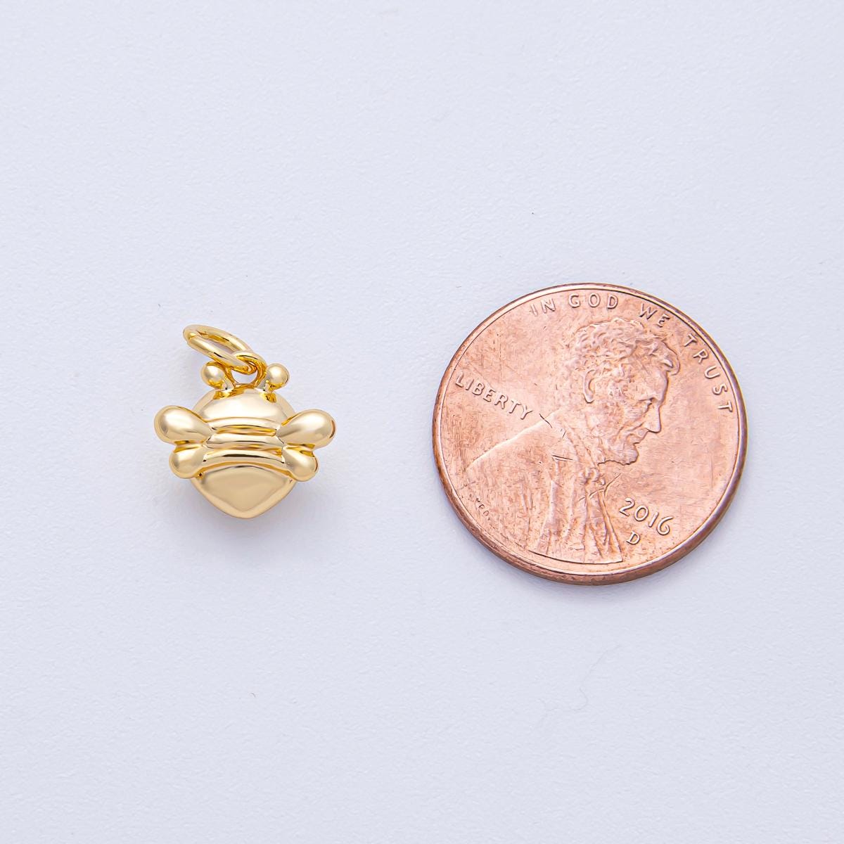 18k Gold Filled 10.8mm Dainty Honey Bee Charm Bumblebee Pendant Design DIY Jewelry Supply Finding for Necklace Bracelet | AK-010