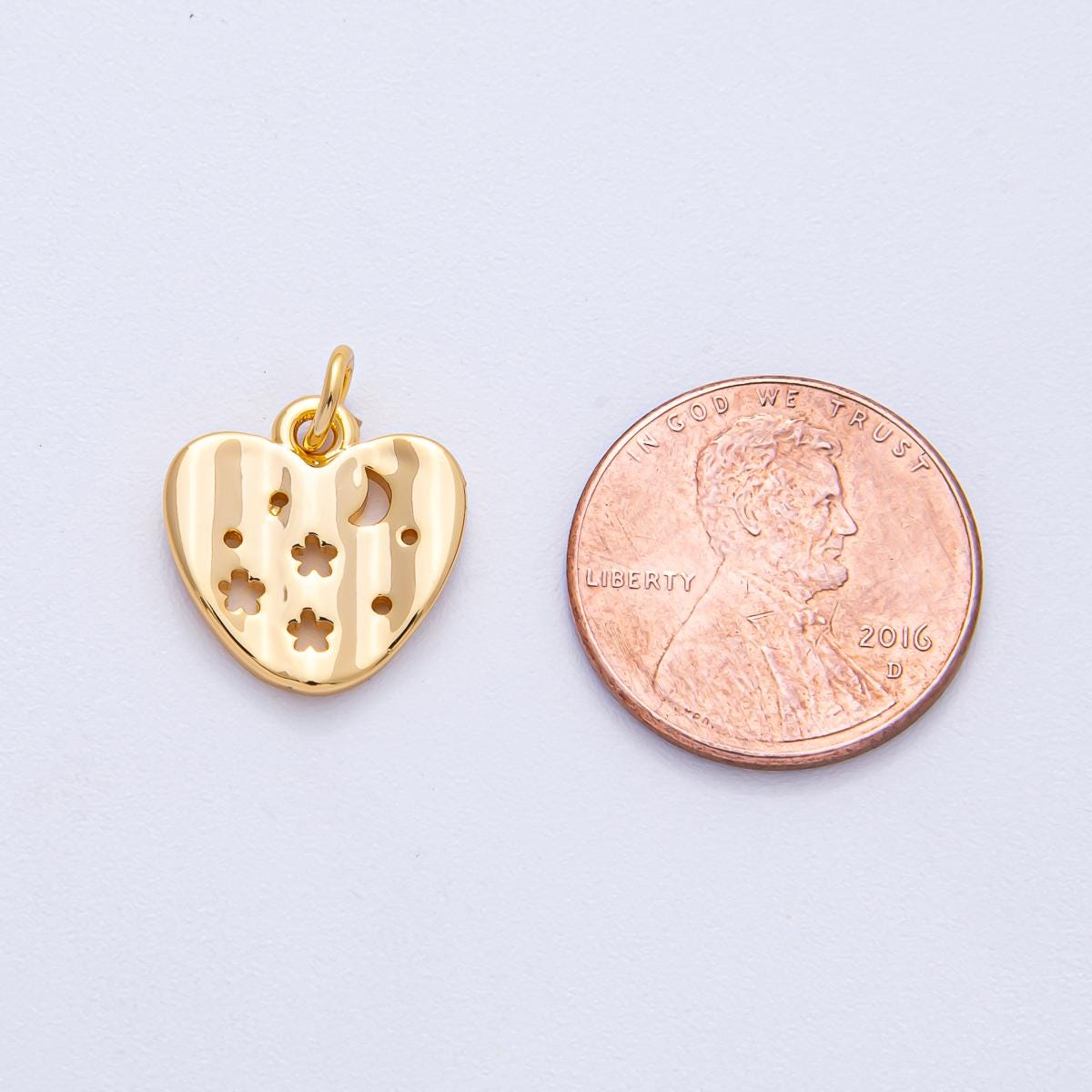 18k Gold Filled 14.3mm Dreamy Puffy Heart Charm Cutout Flower and Moon Pendant DIY Jewelry Supply Finding Necklace Bracelet Design | AK-013