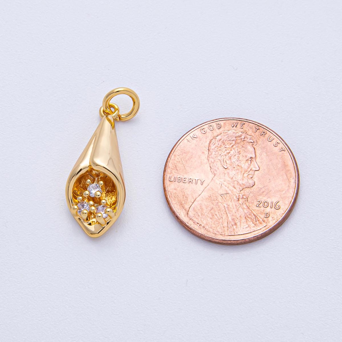 18k Gold Filled CZ Bouquet of Flowers Teardrop Charm Elegant Flower Cluster DIY Jewelry Supply Finding for Necklace Bracelet | AK-018