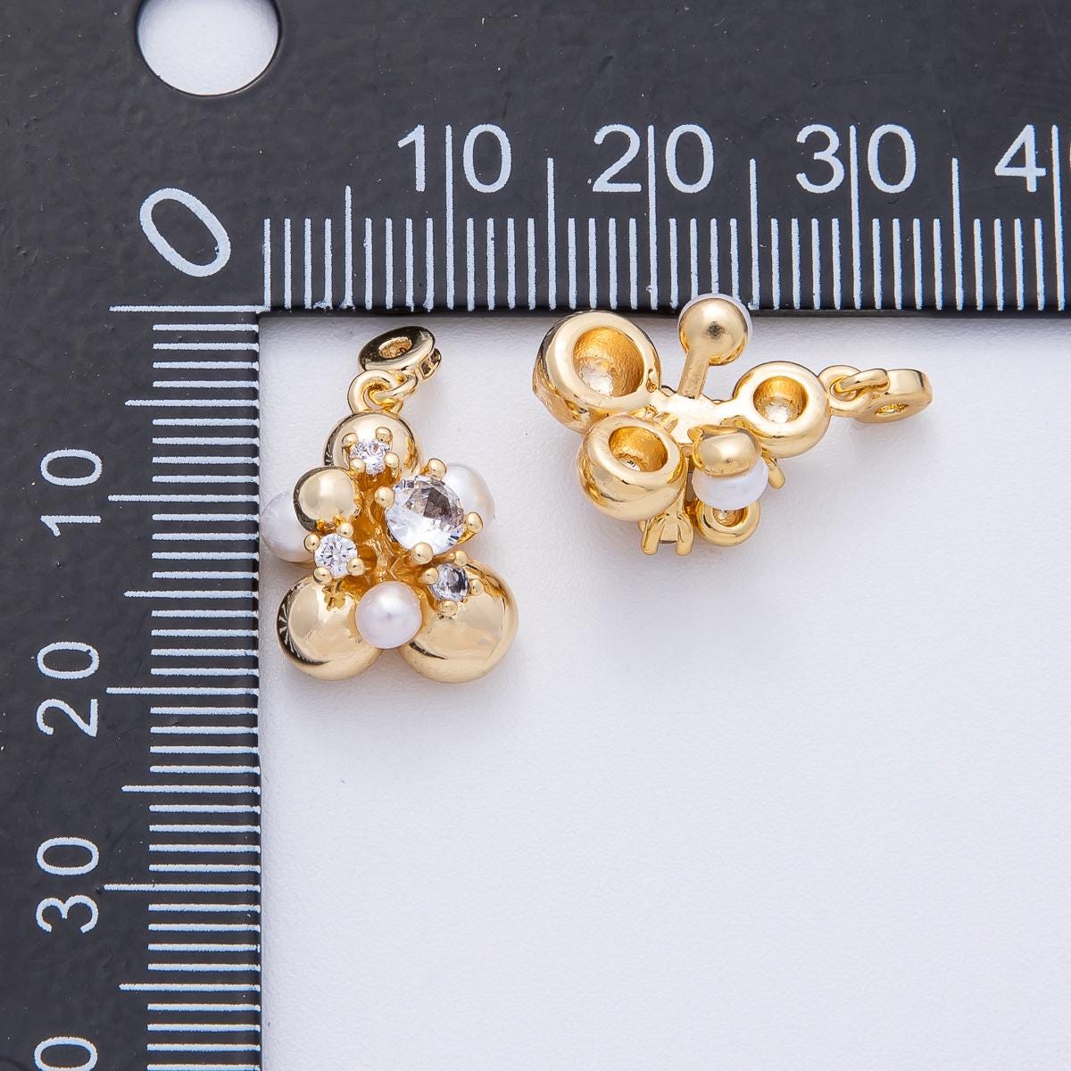 18K Gold Filled 16.2mm Geometric Bubble Shell Pearl Micro Paved CZ Charm Elegant Design DIY Jewelry Supply for Necklace | AK114