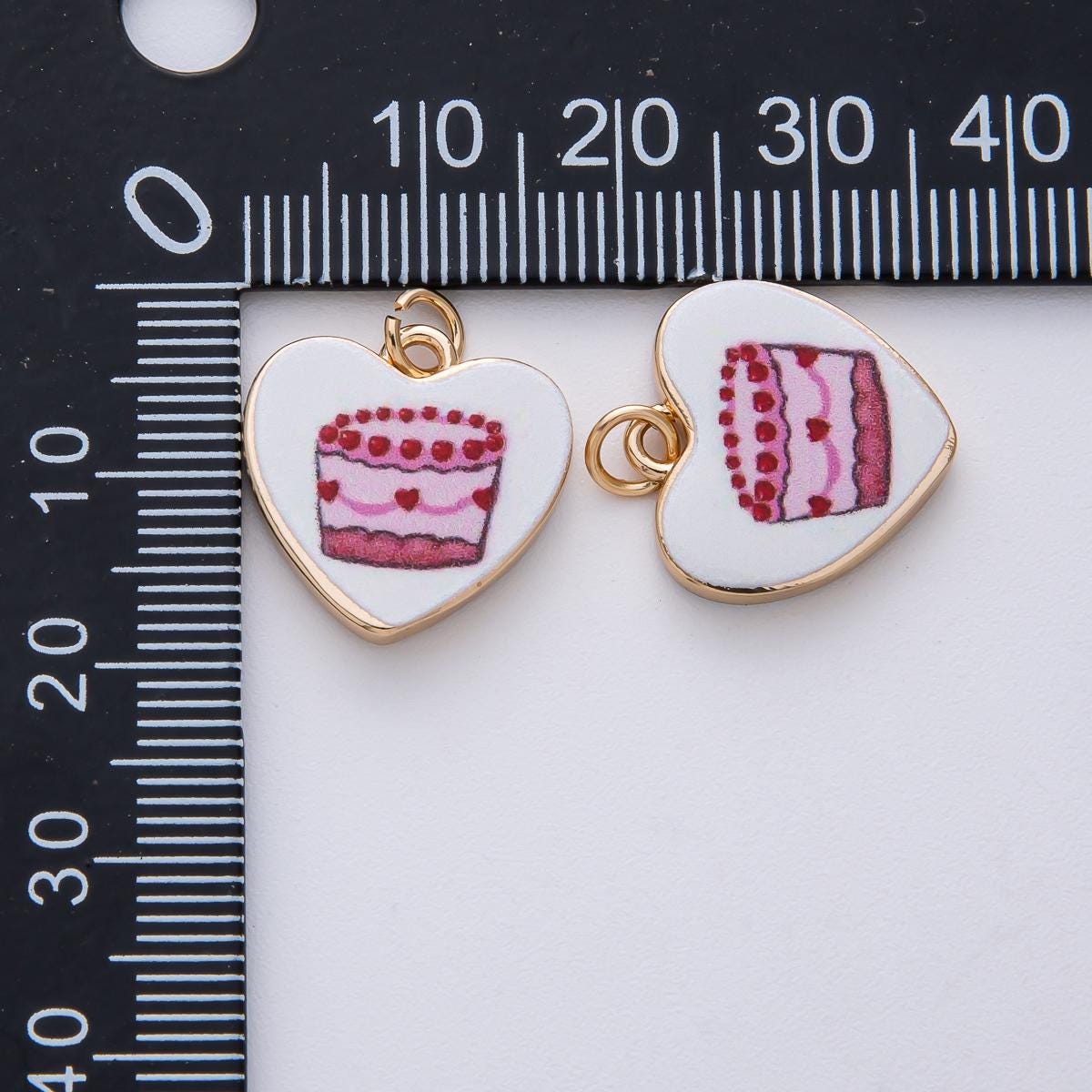 18k Gold Filled 16.9mm Cake Charm Charm Hand Painted Enamel Heart Shape DIY Jewelry Supply Custom Necklace & Bracelet | AF1605