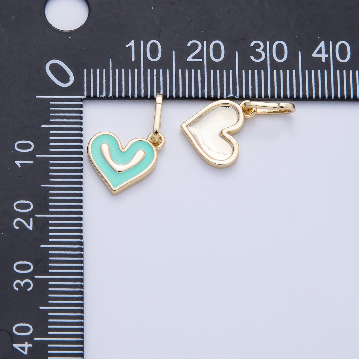 18K Gold Filled 12mm Green Enamel Heart Charm Pendant | H-022